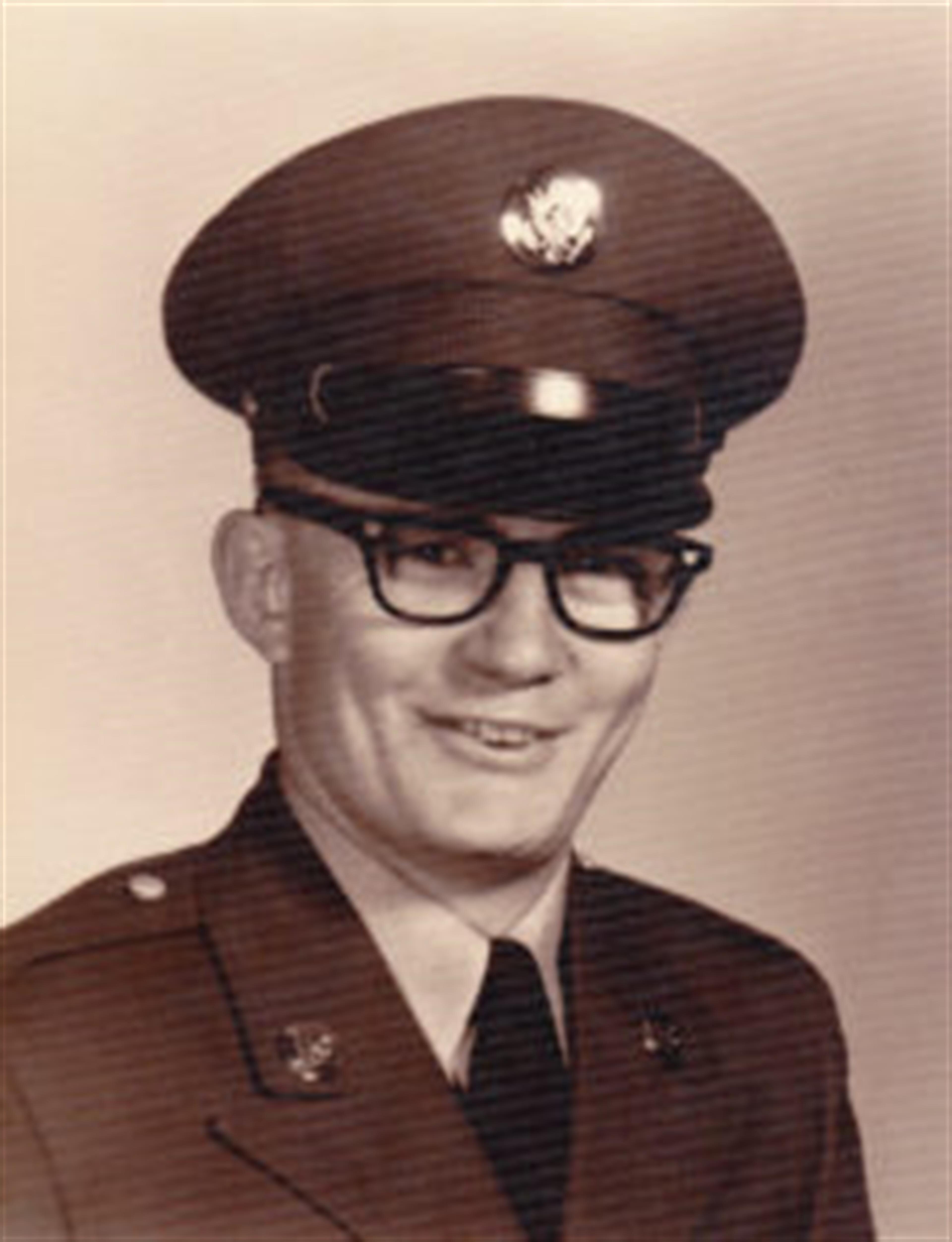 Tommie  Hunsaker