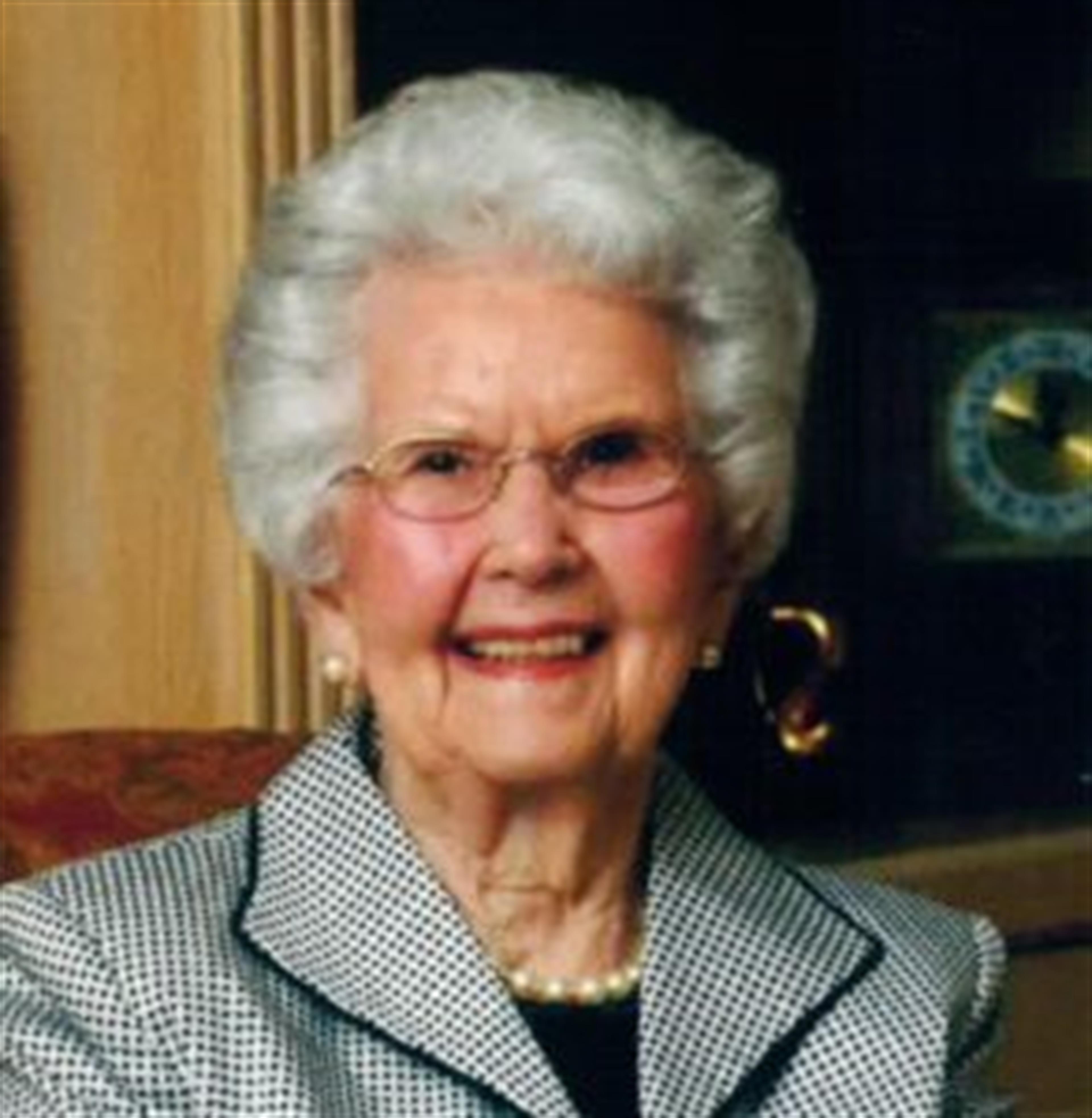 Lois Elizabeth Harrington's obituary picture