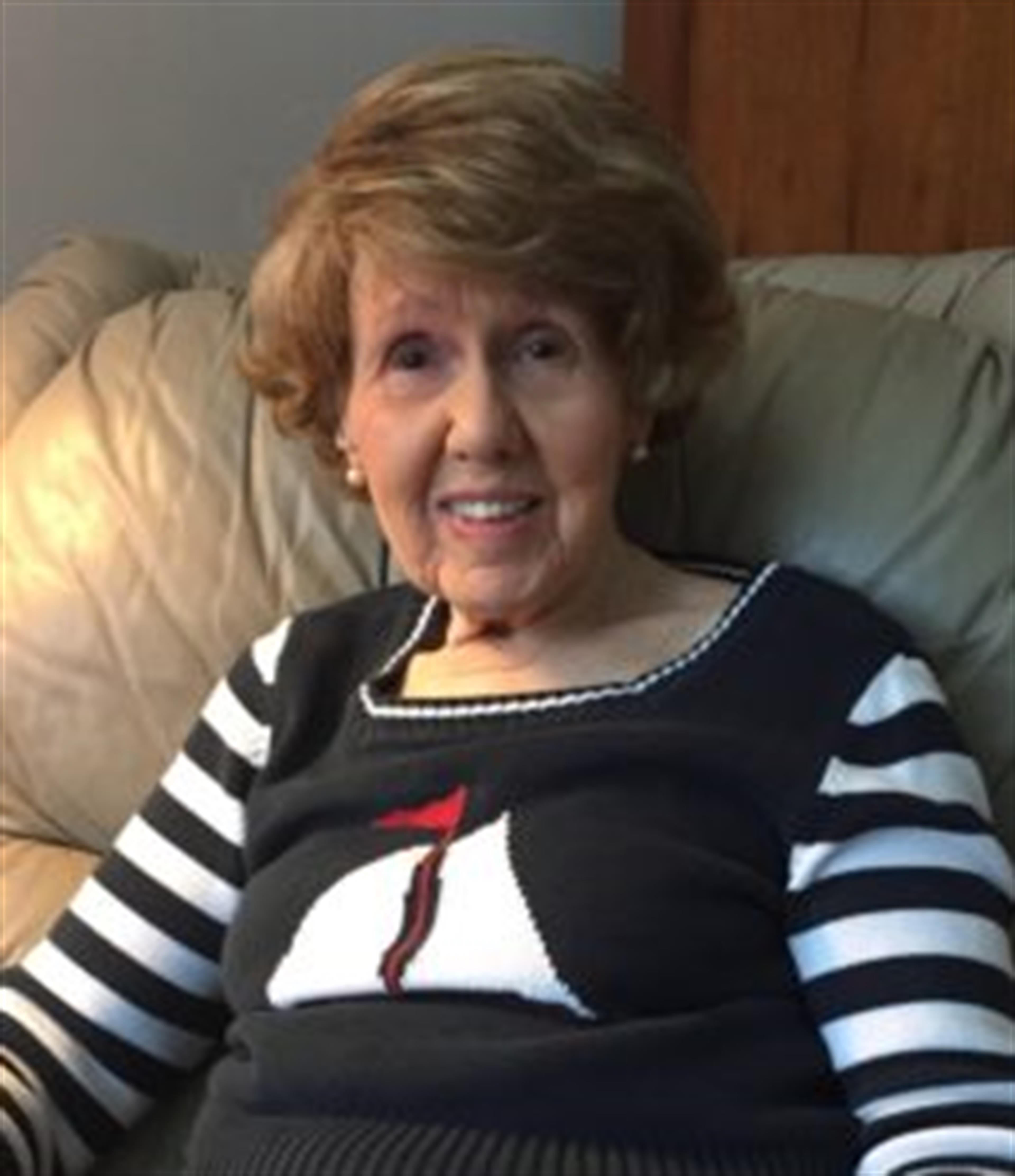 Betty Jean Lyon's obituary picture