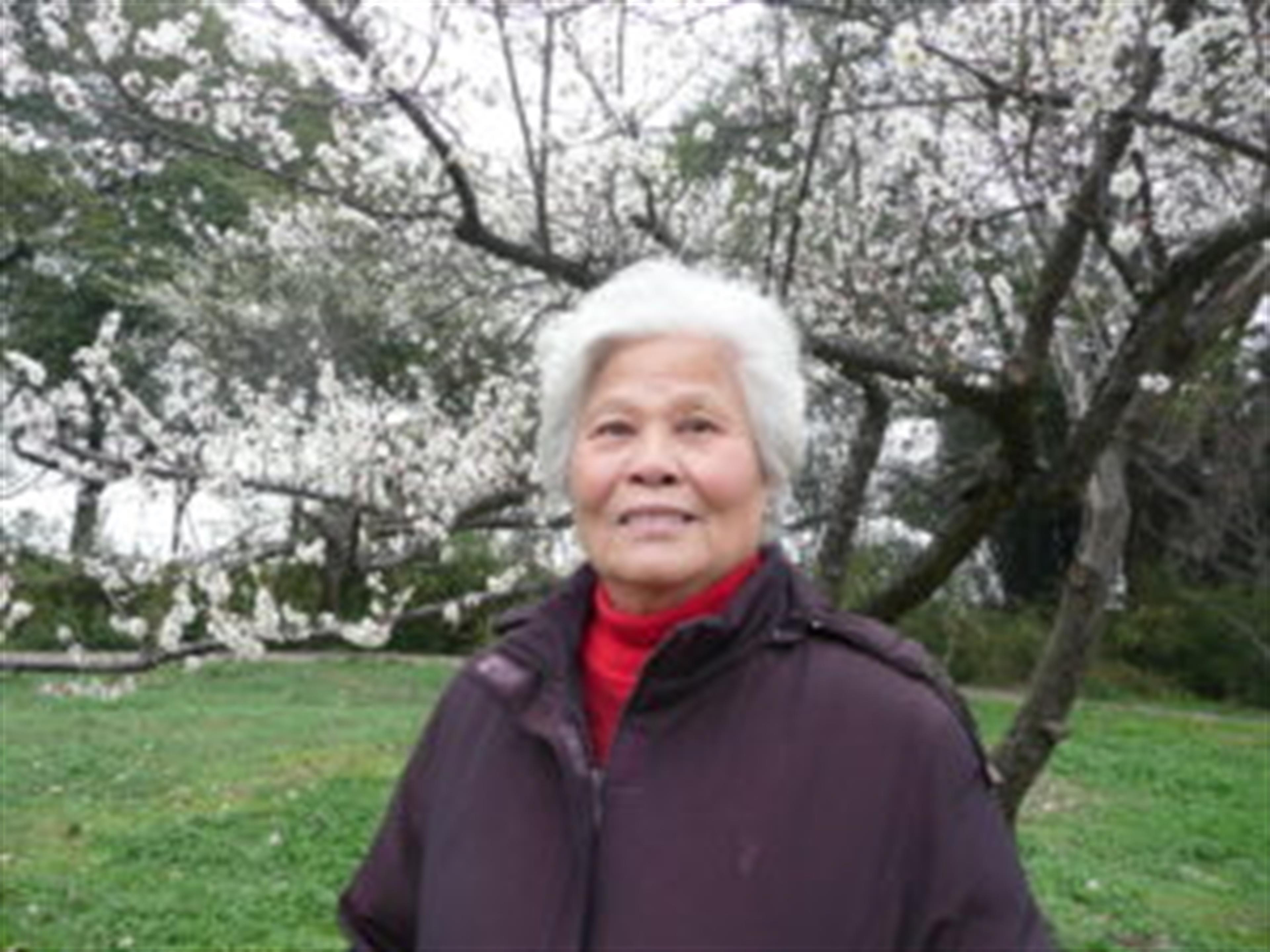 Ruifang Peng's obituary picture