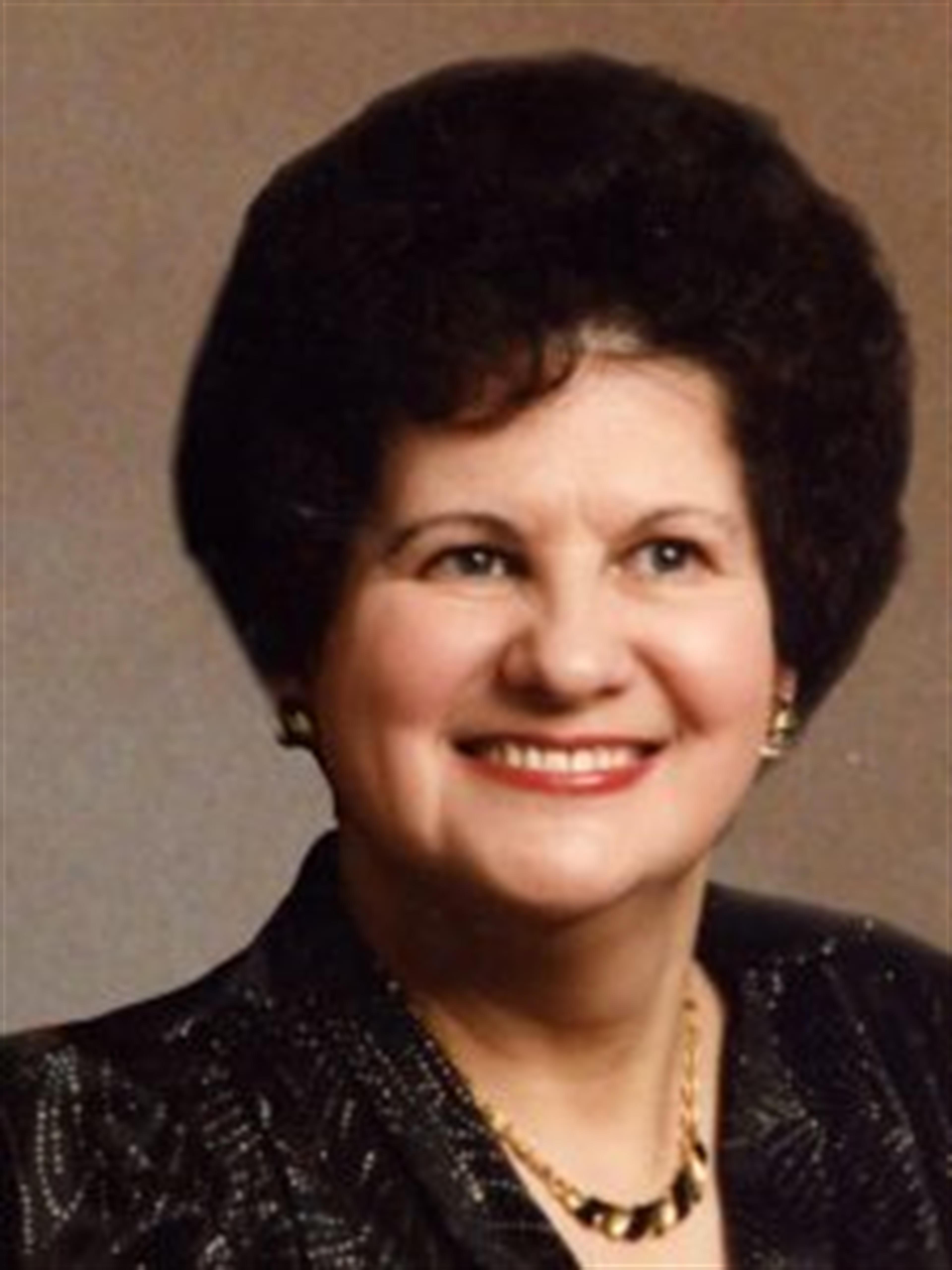 Alma Robertson