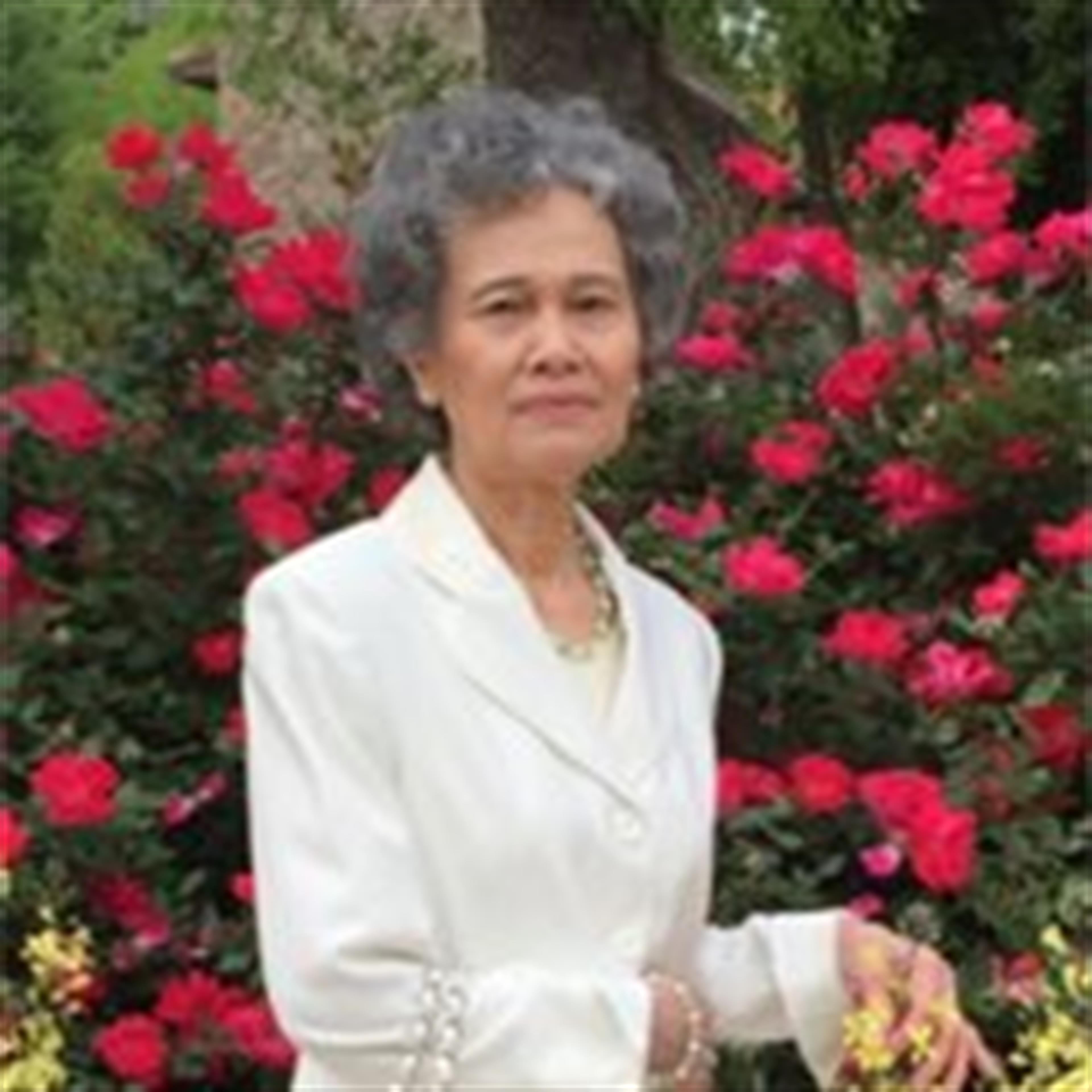 Khuyen Thi Dang's obituary picture