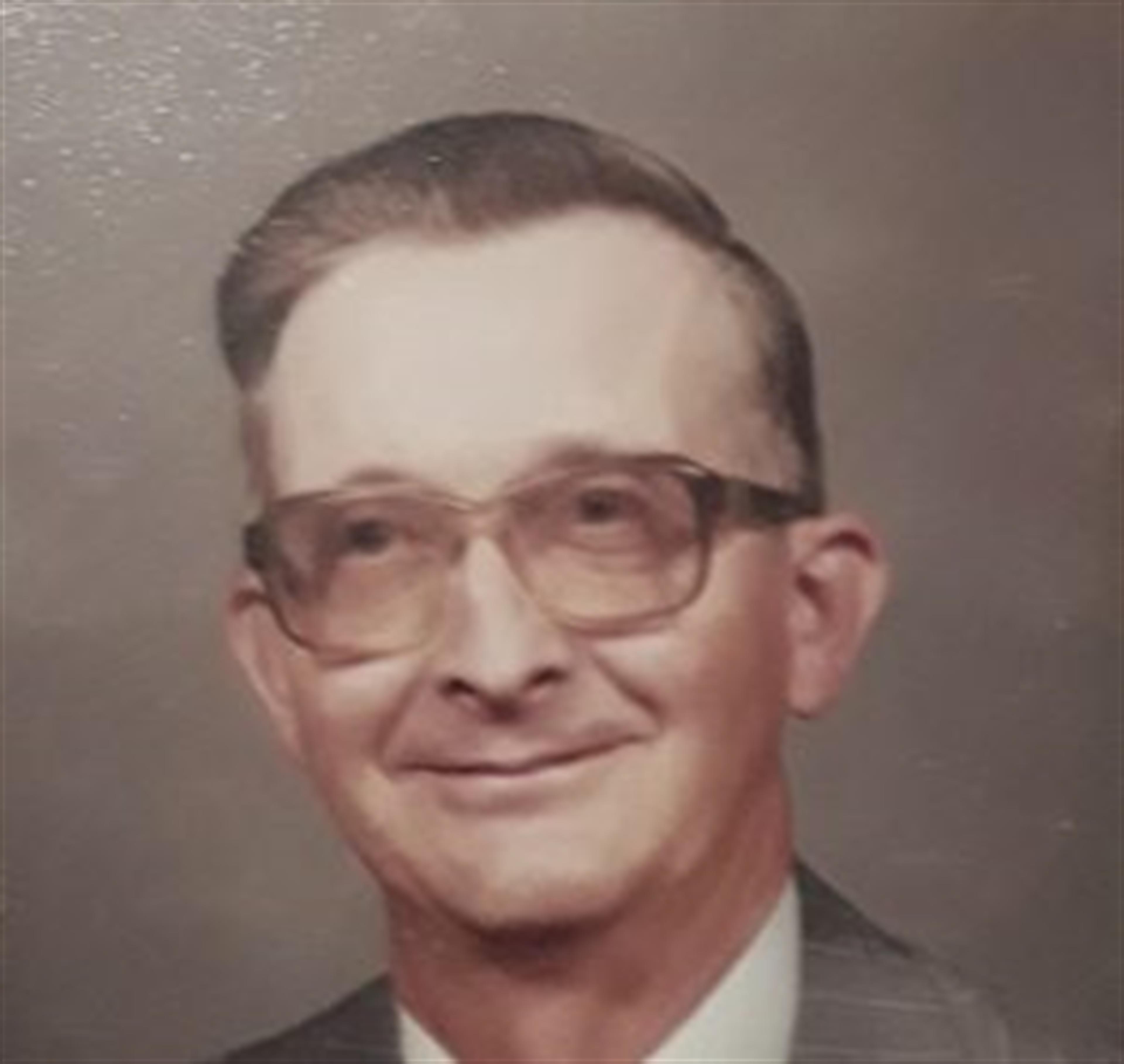 Kenneth Lorrain Manson