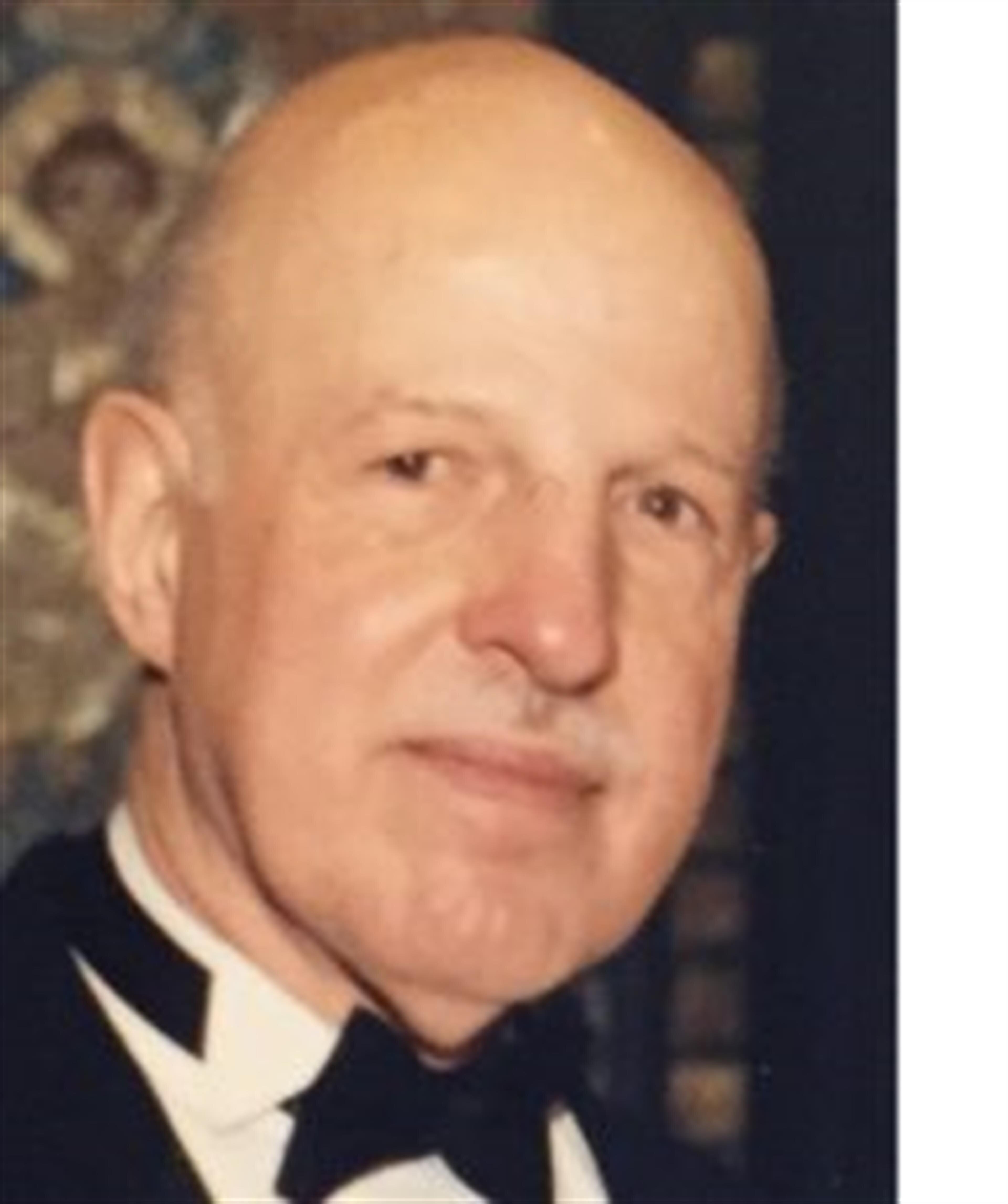 Milton Chris Kentes