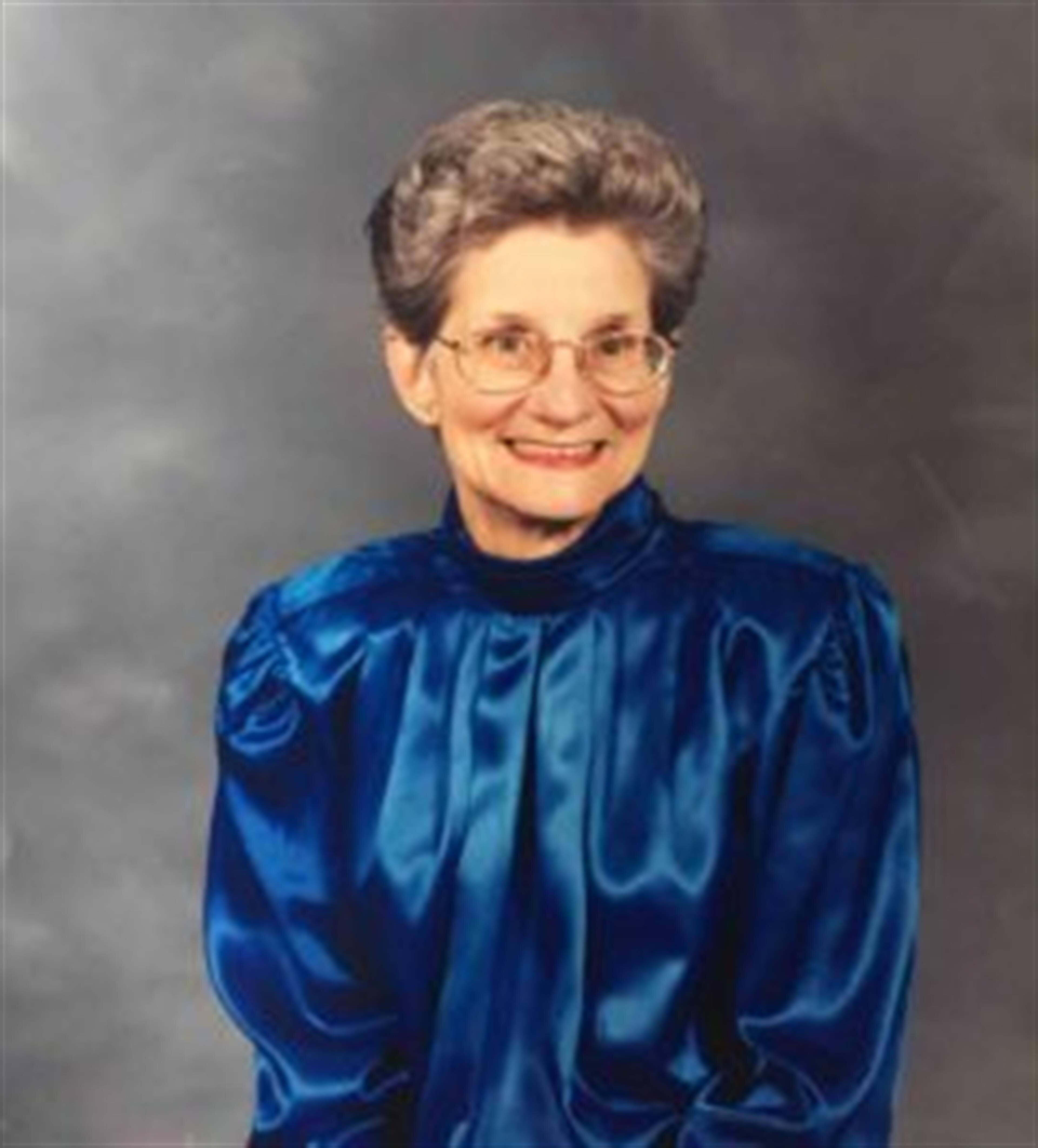 Alma Louise Woodall