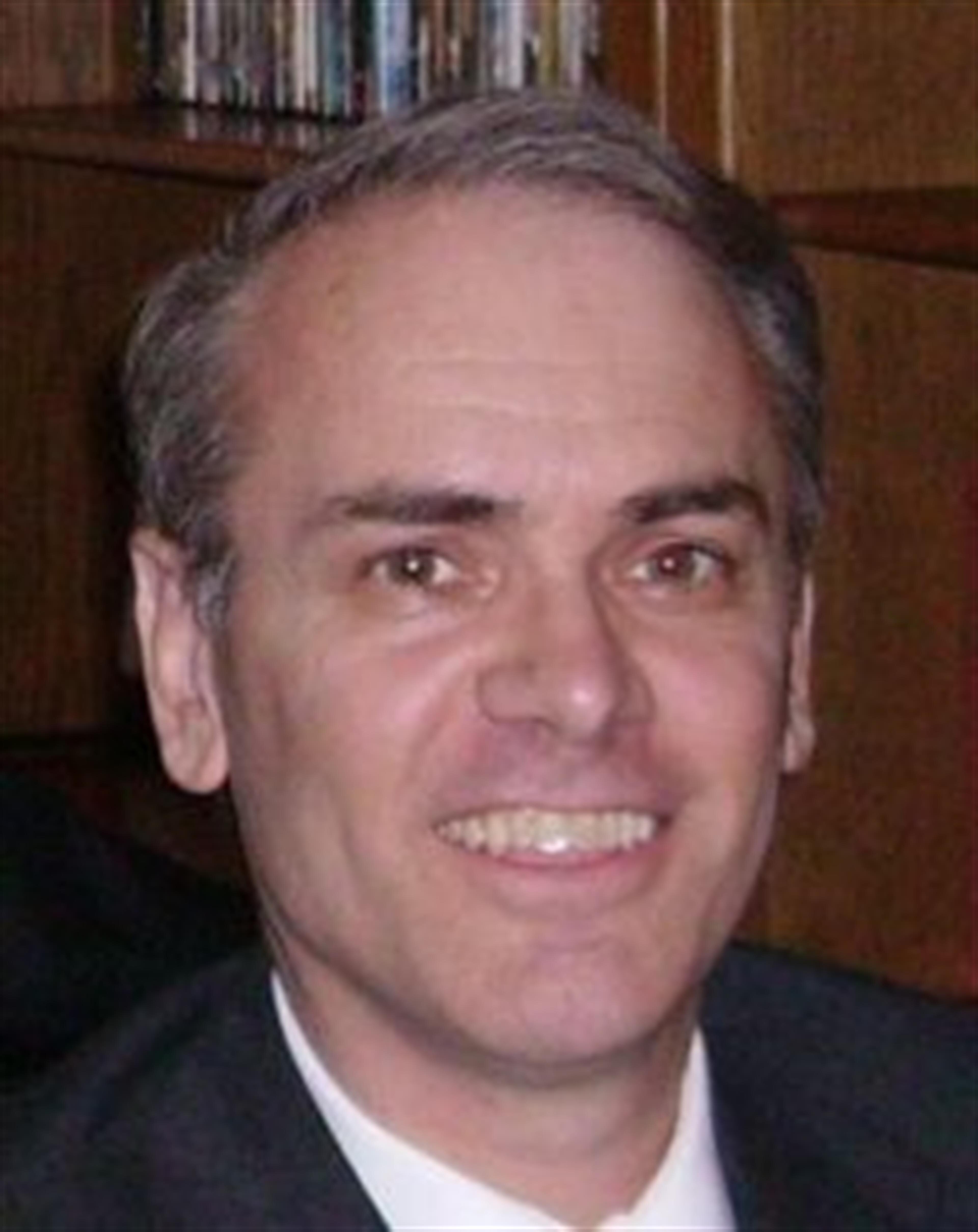 Larry Robert Dolton