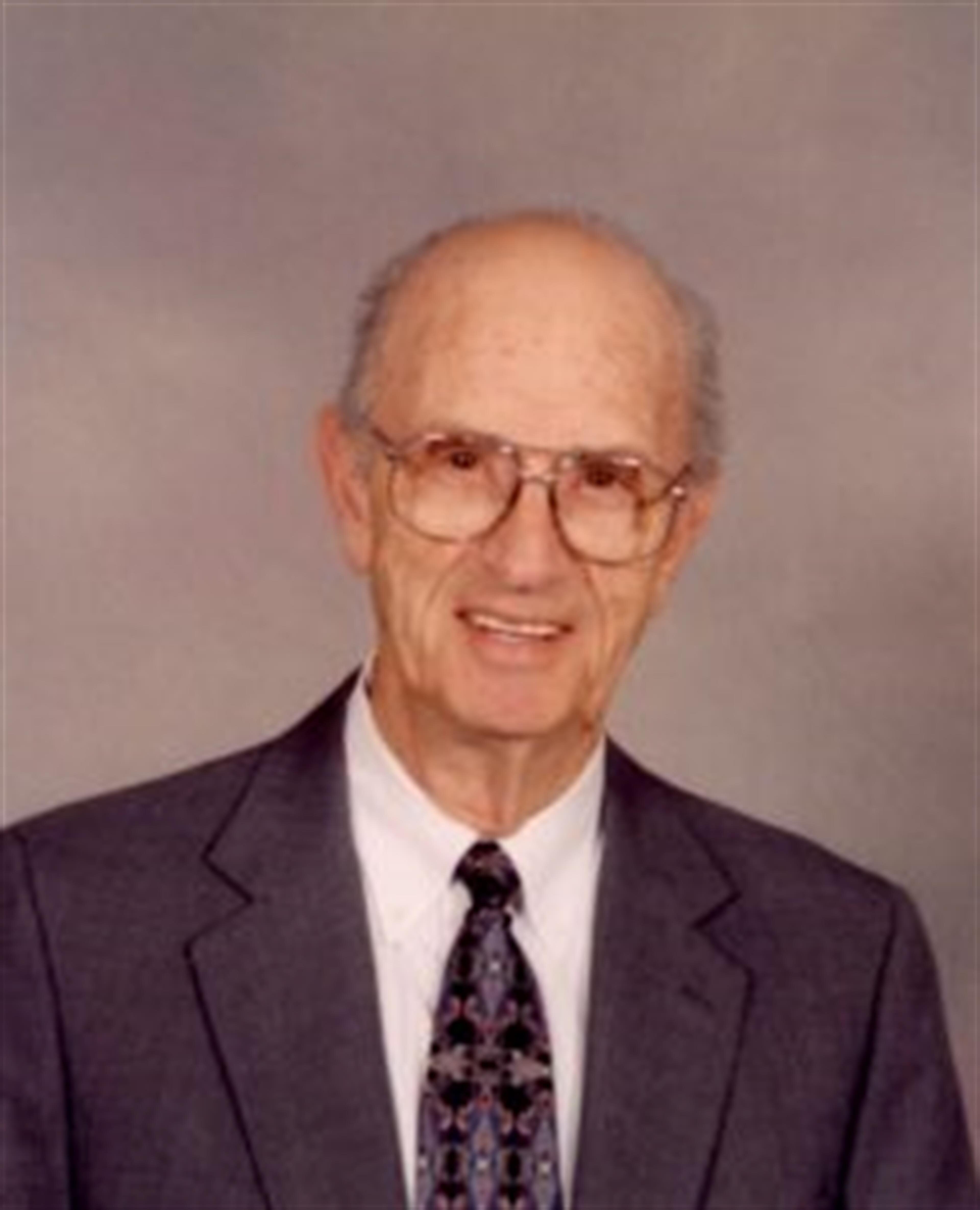 Lloyd Ray Pitts