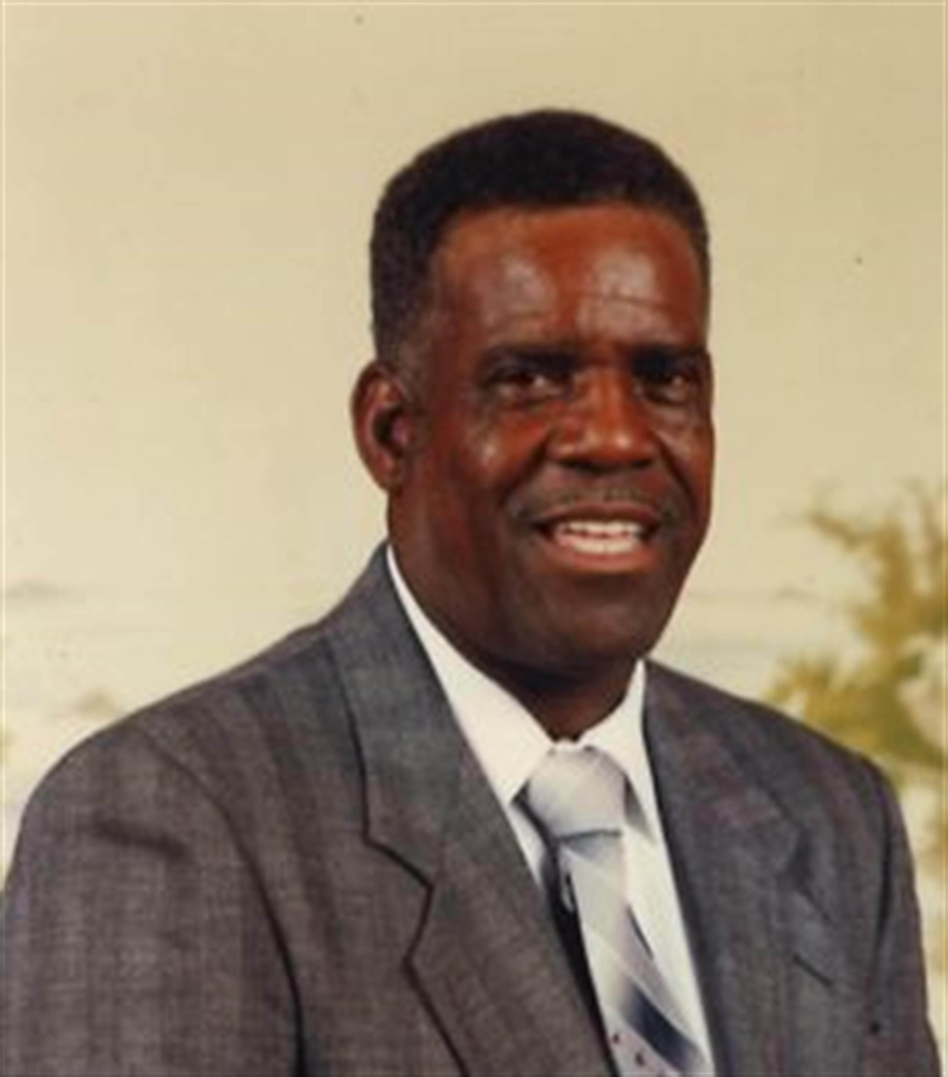 Sylvester Owens
