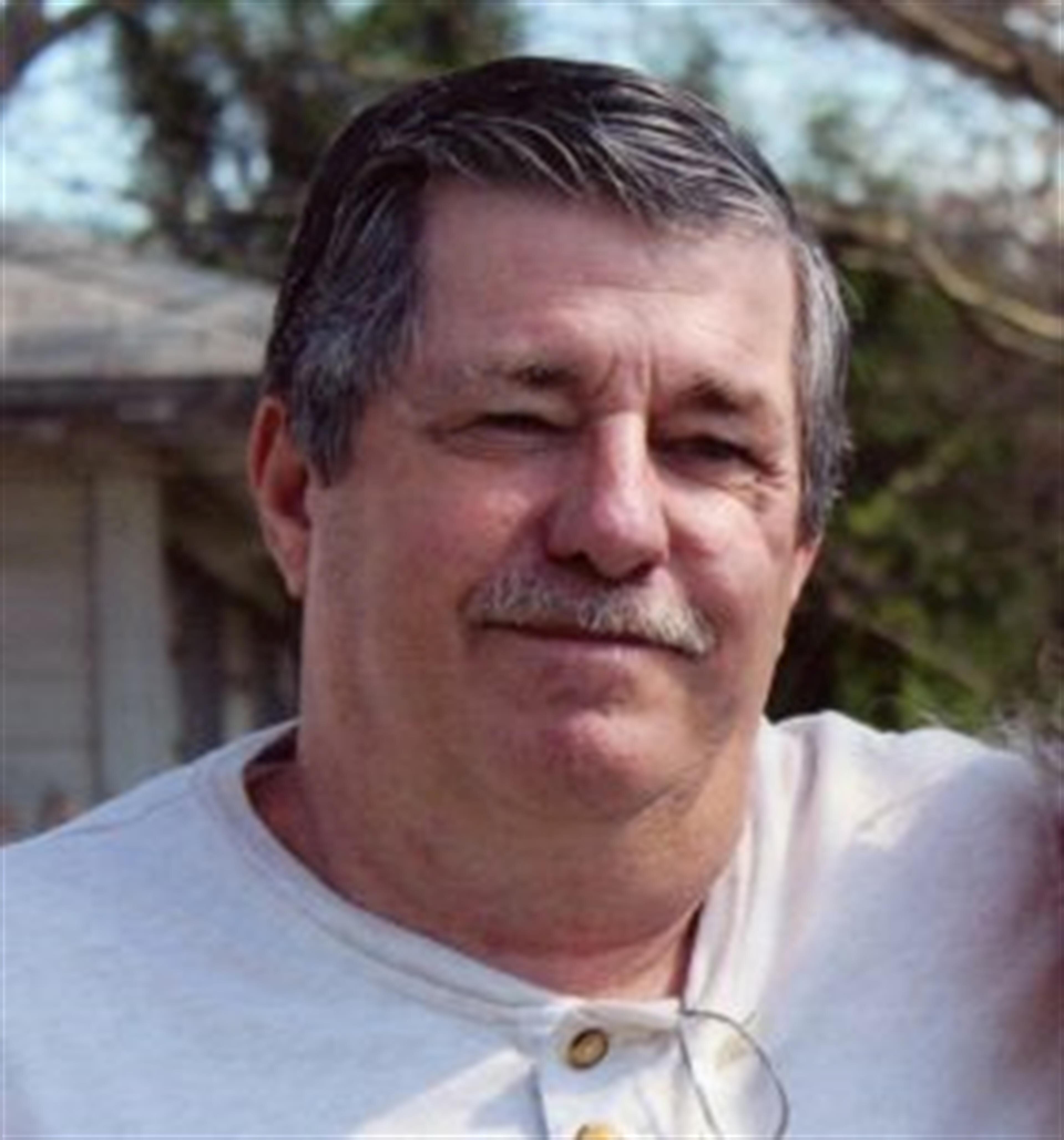 Richard Earl Hill