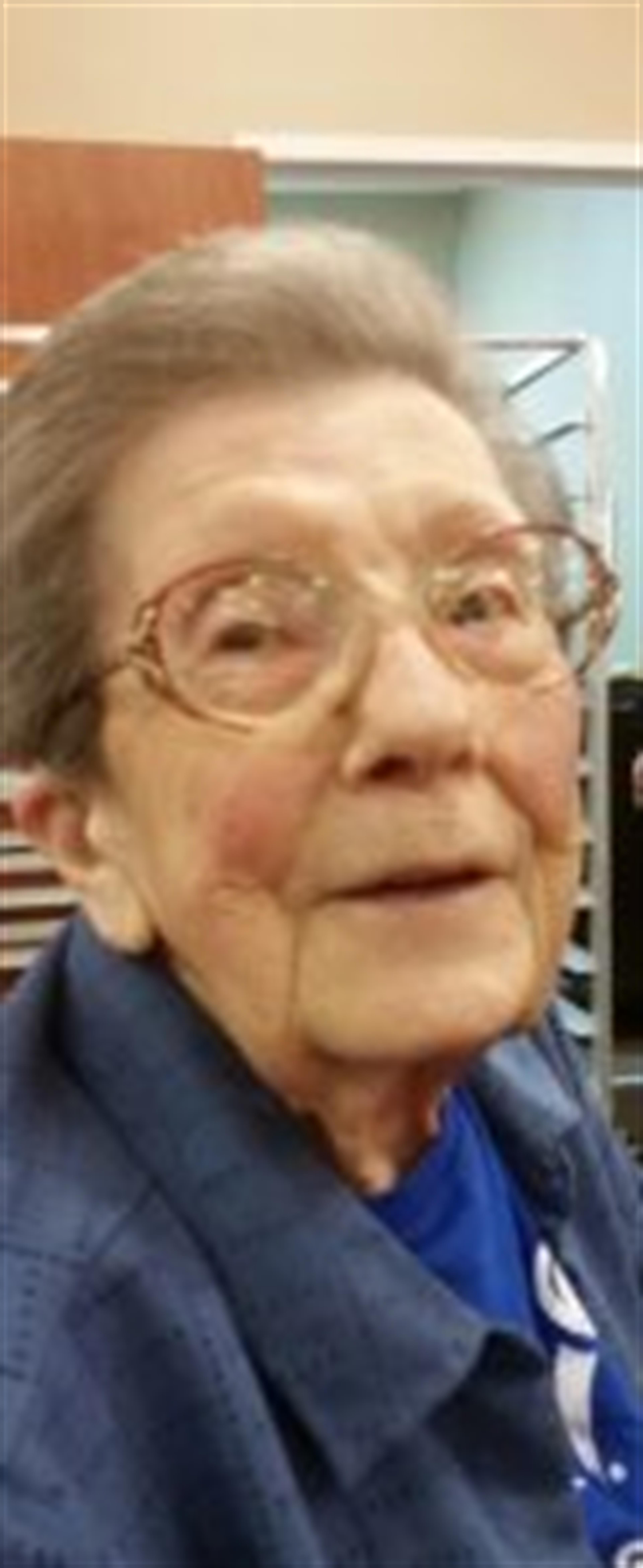 Eva Raskin's obituary picture