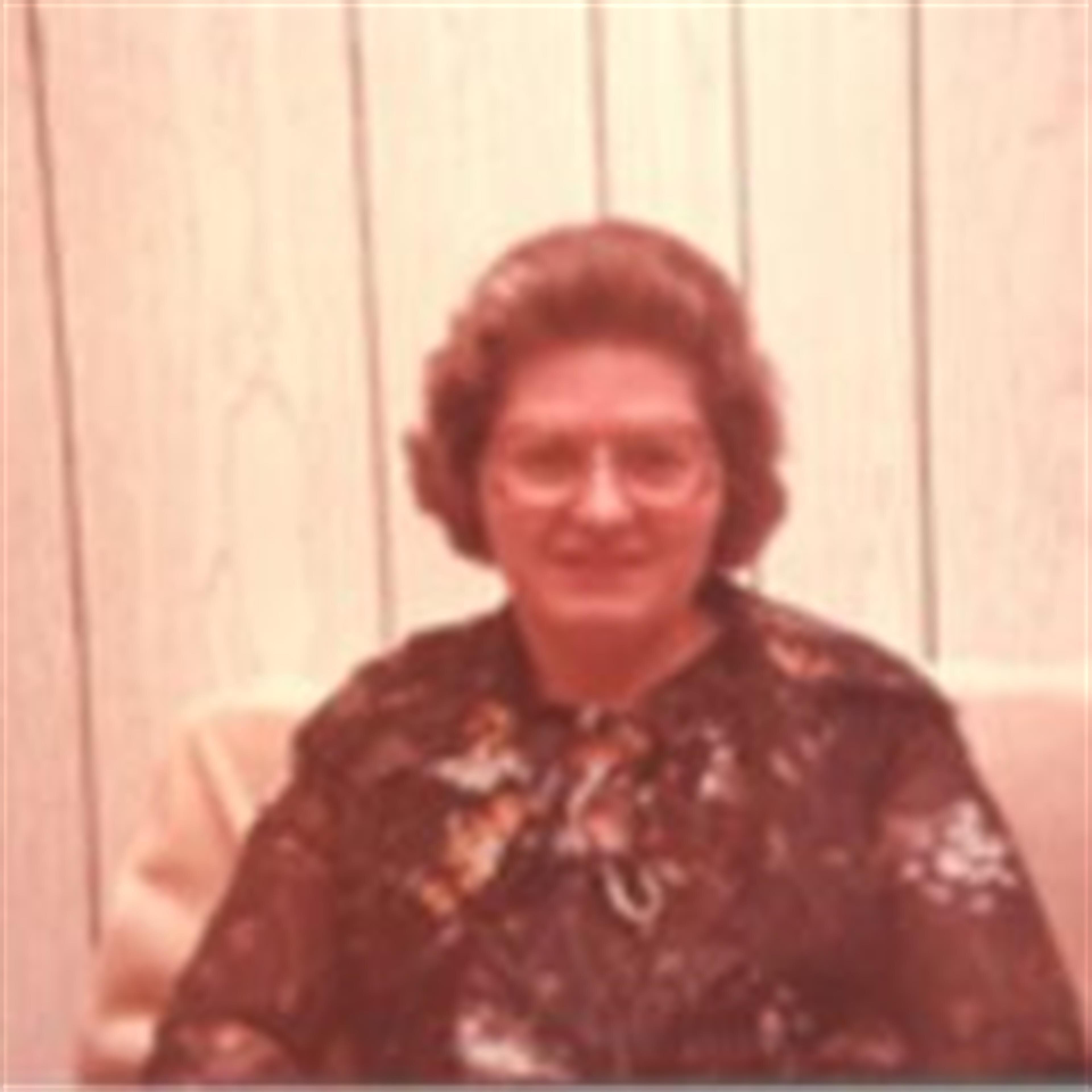 Vivian  Vernell  Jackson Locker