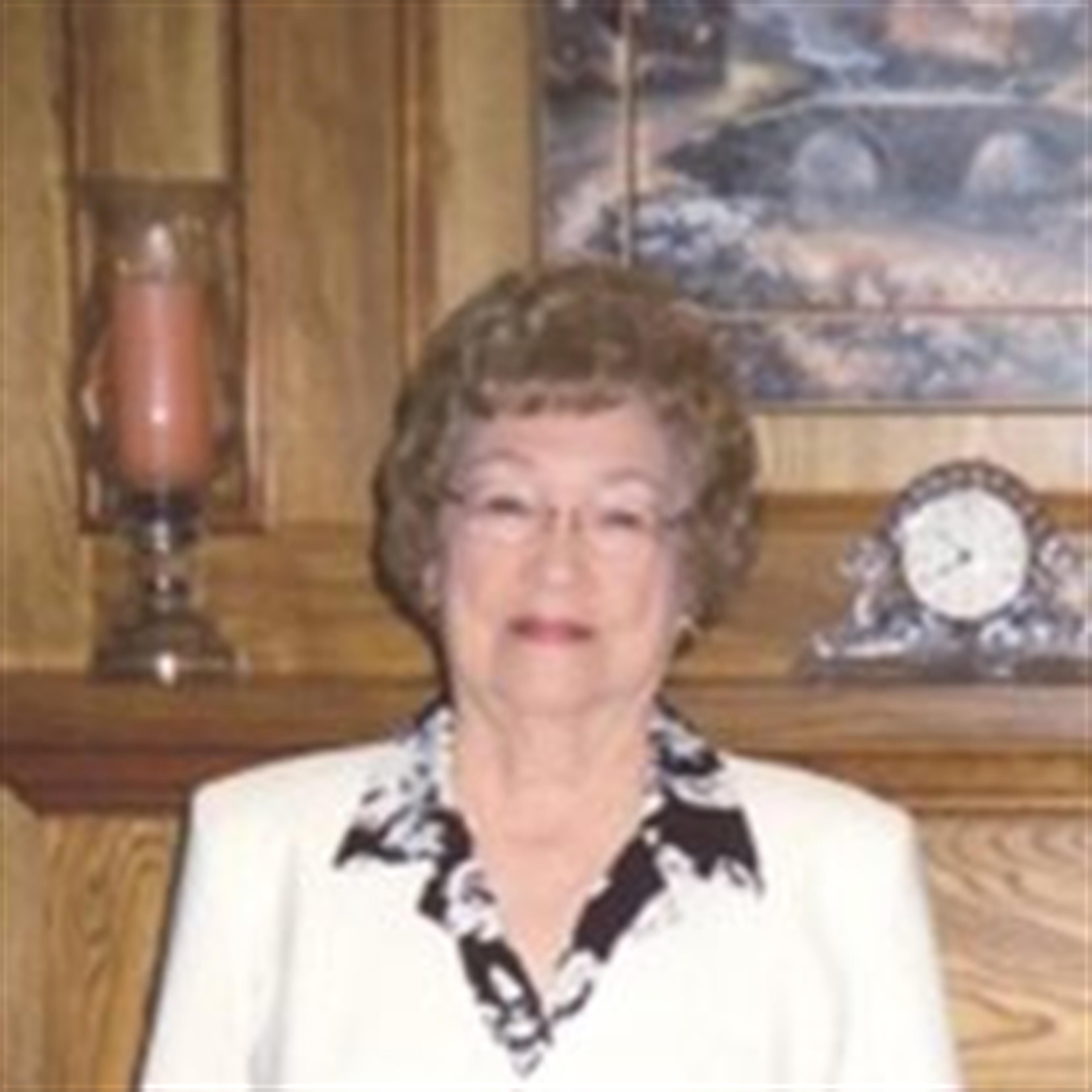 Mrs. Betty  Echols