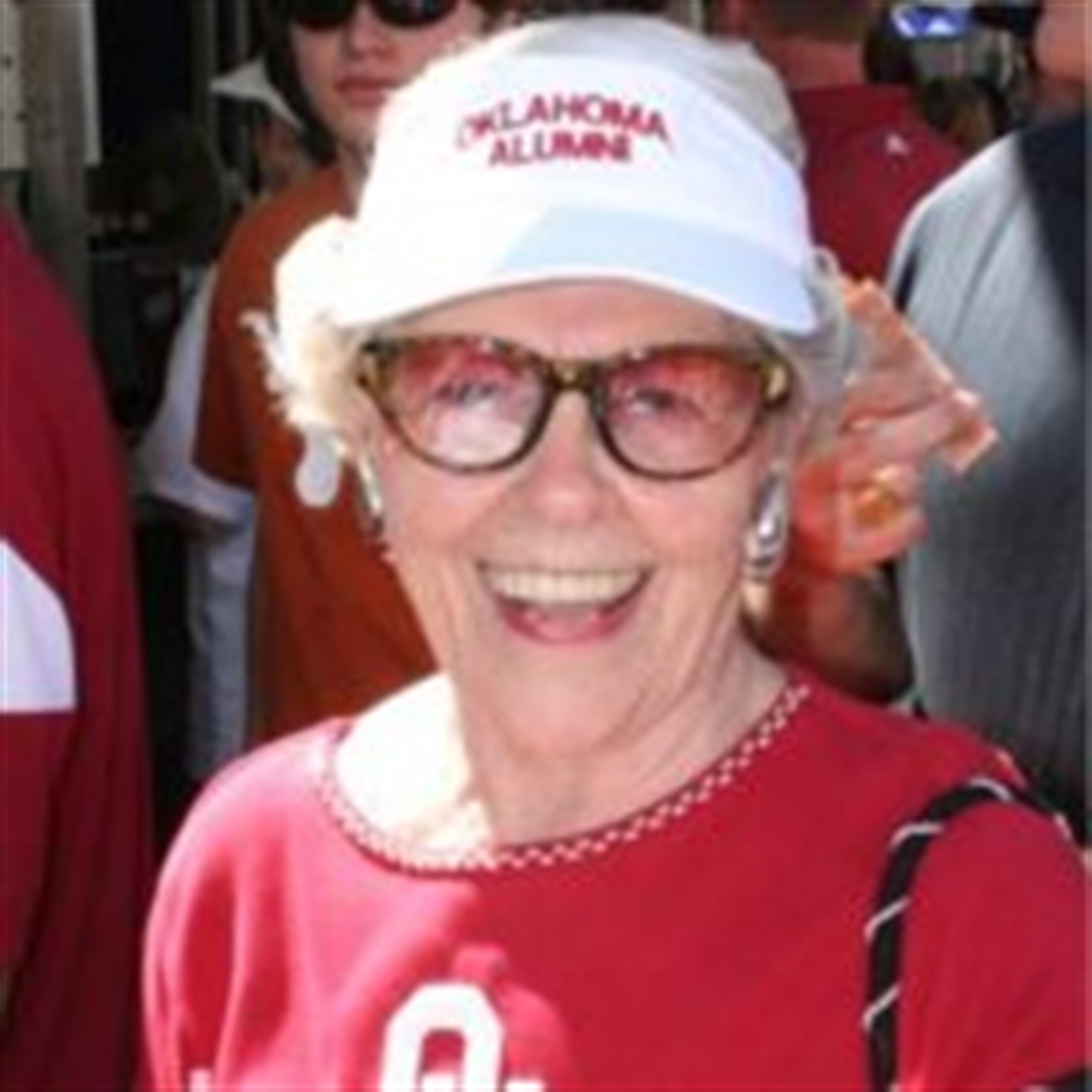 Jean McClendon Lewis' obituary picture