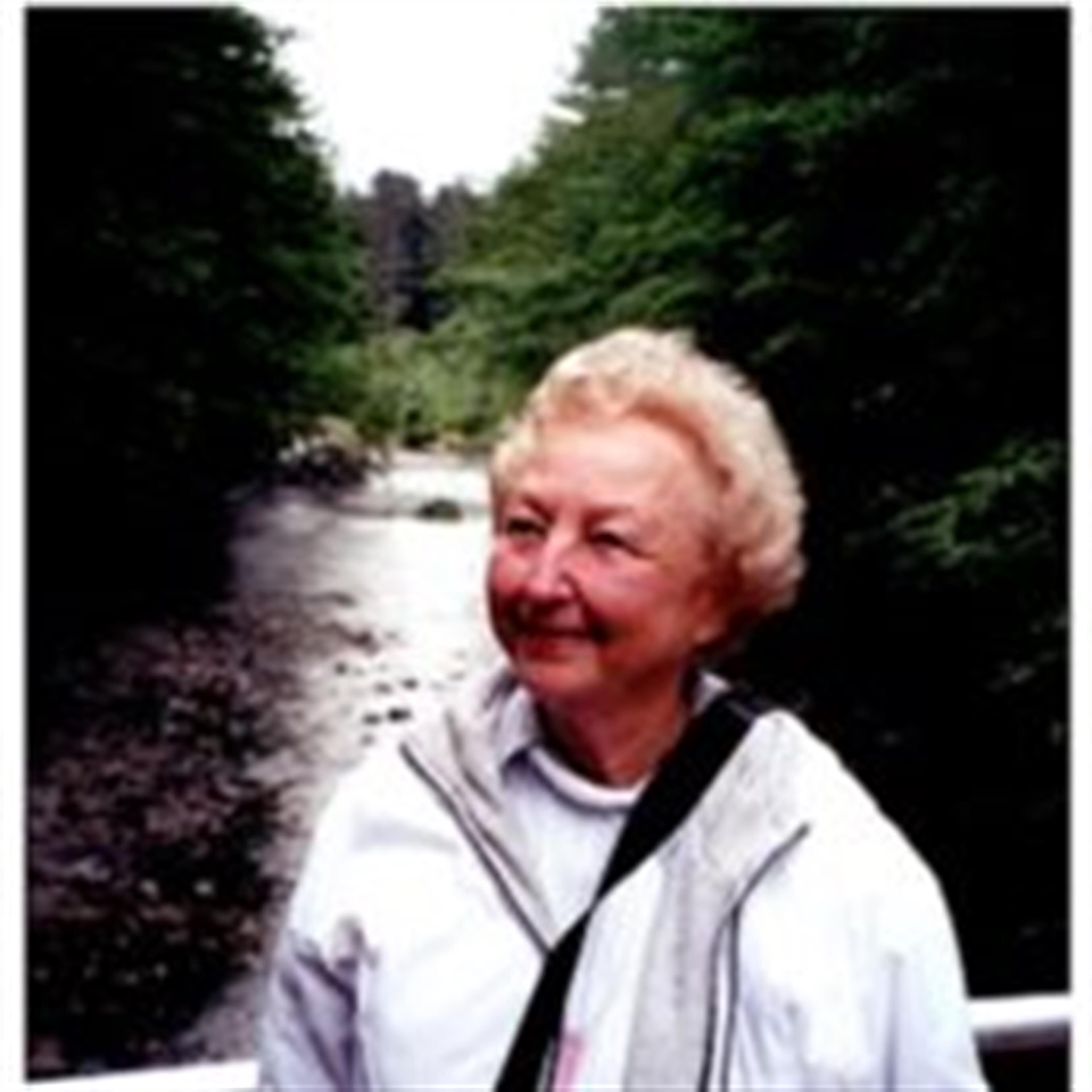 Alma Jean  McCarter
