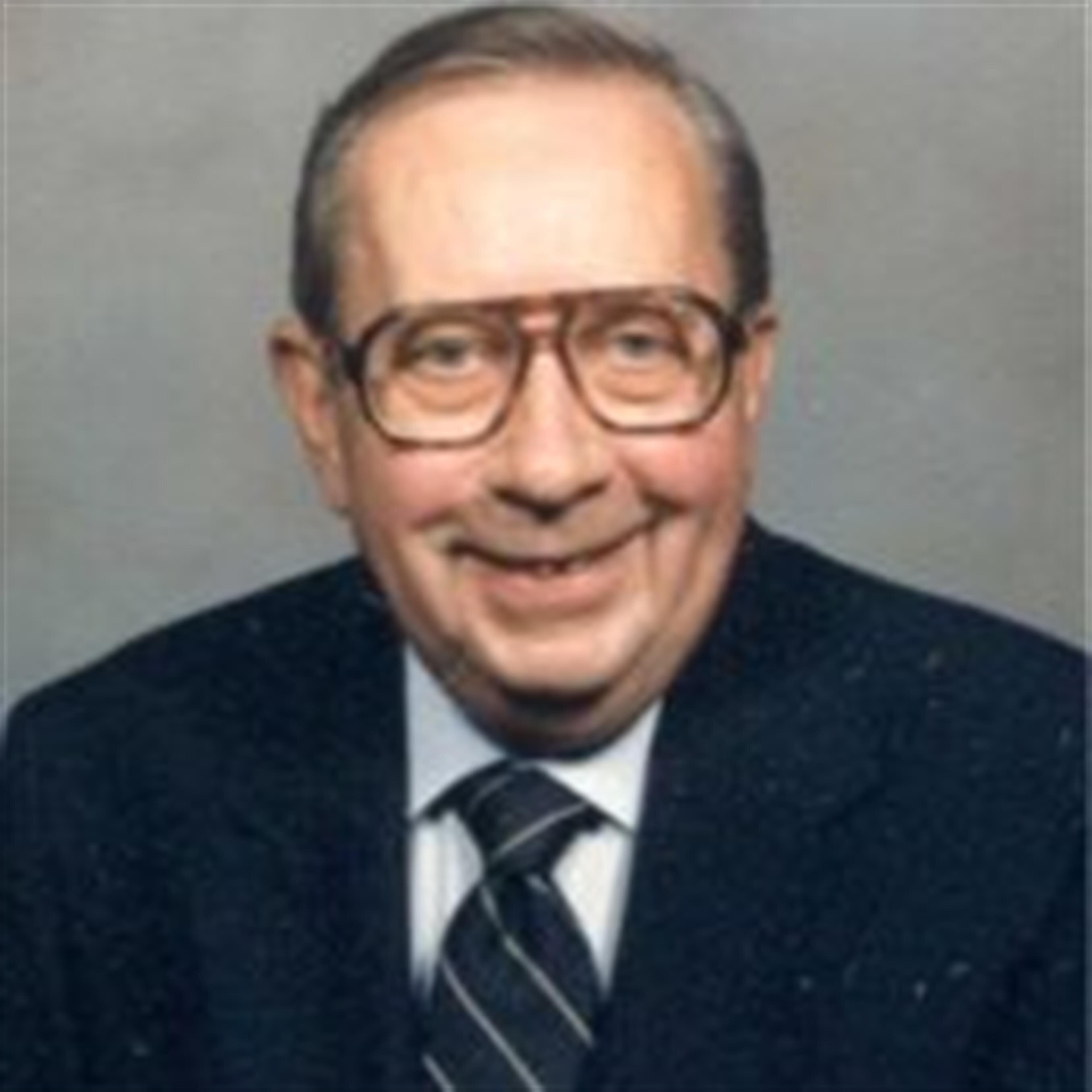 Glenn R Raudabaugh