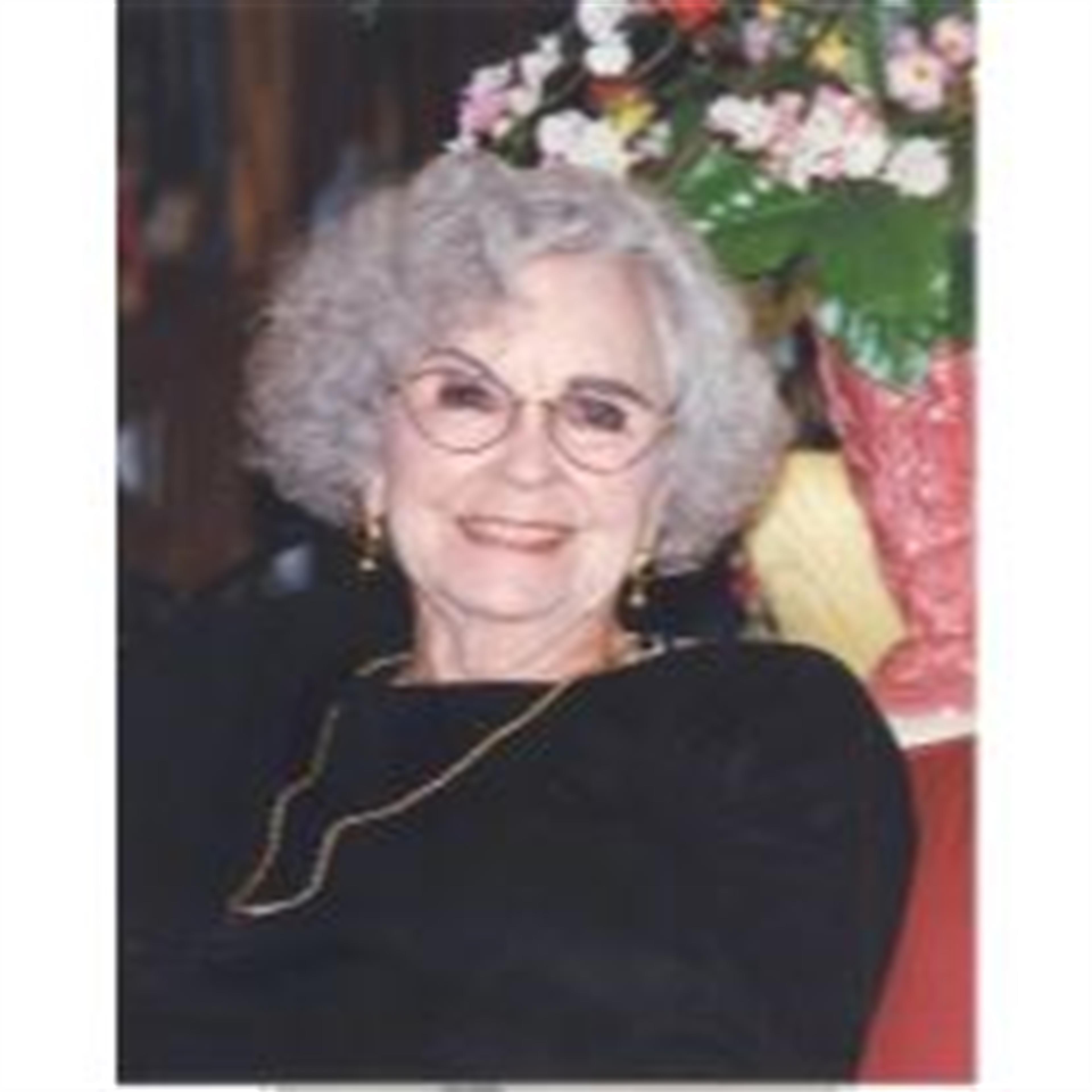 Alice McBee Carter's obituary picture