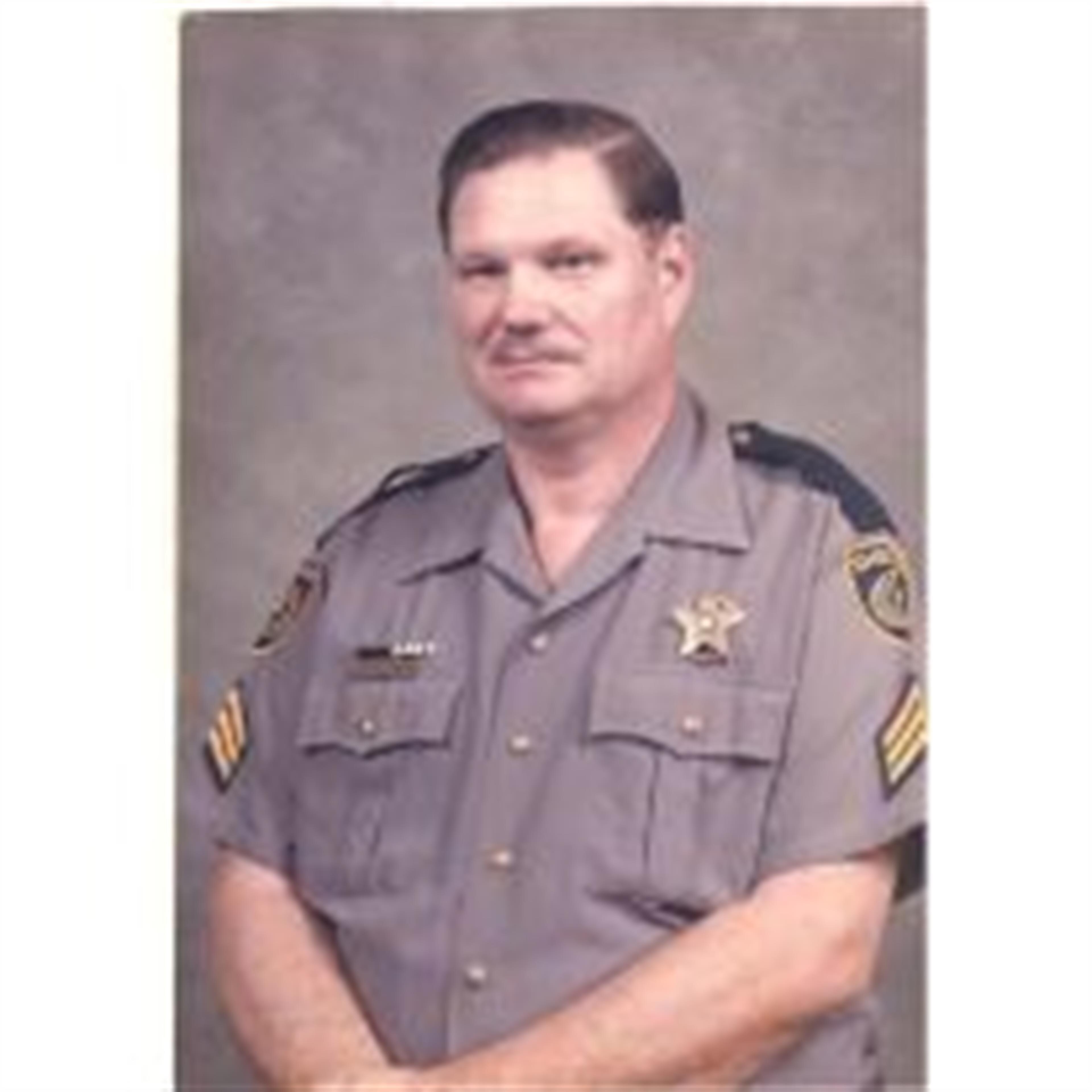 Douglas Eugene Riggins