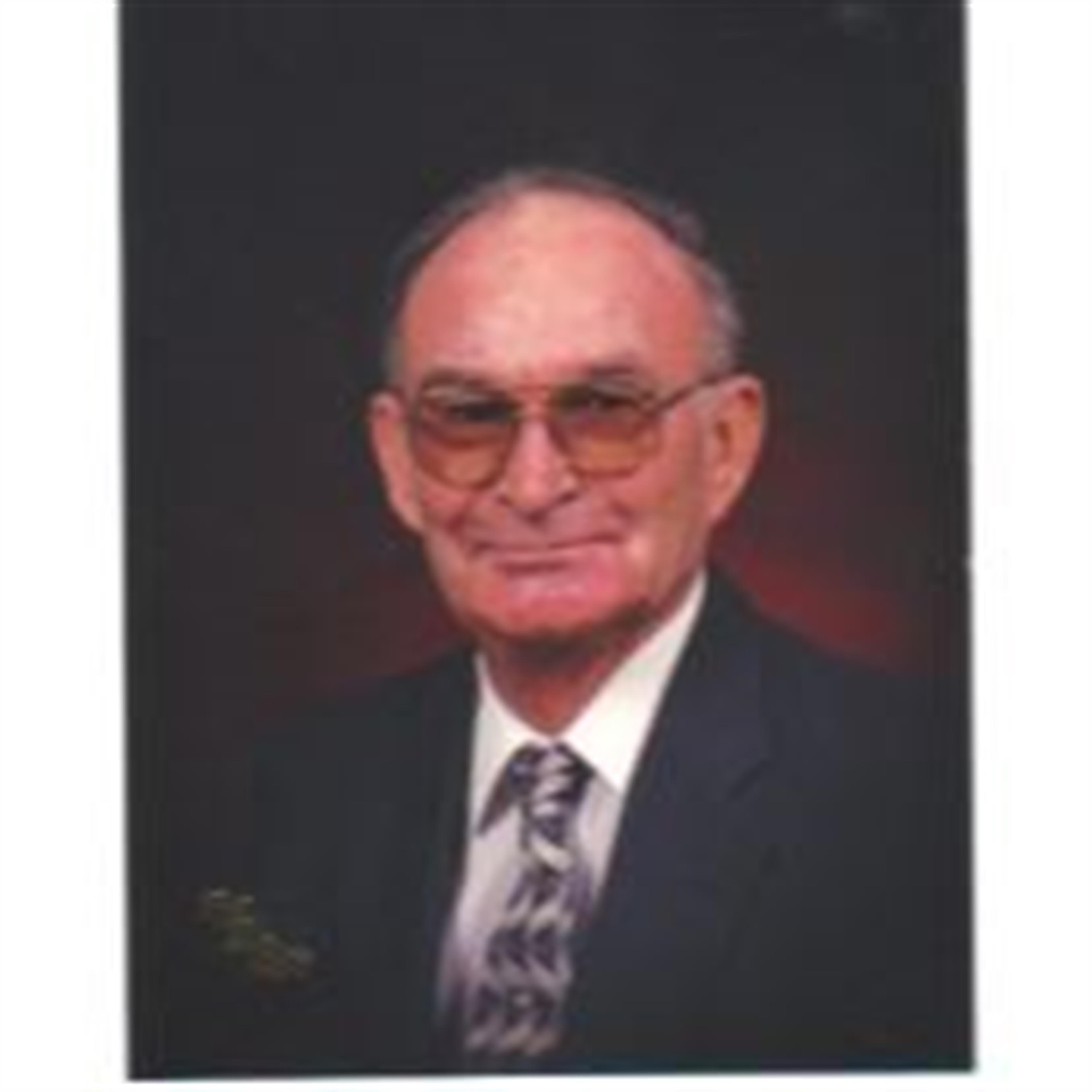 Leonard Christopher Roewe's obituary picture