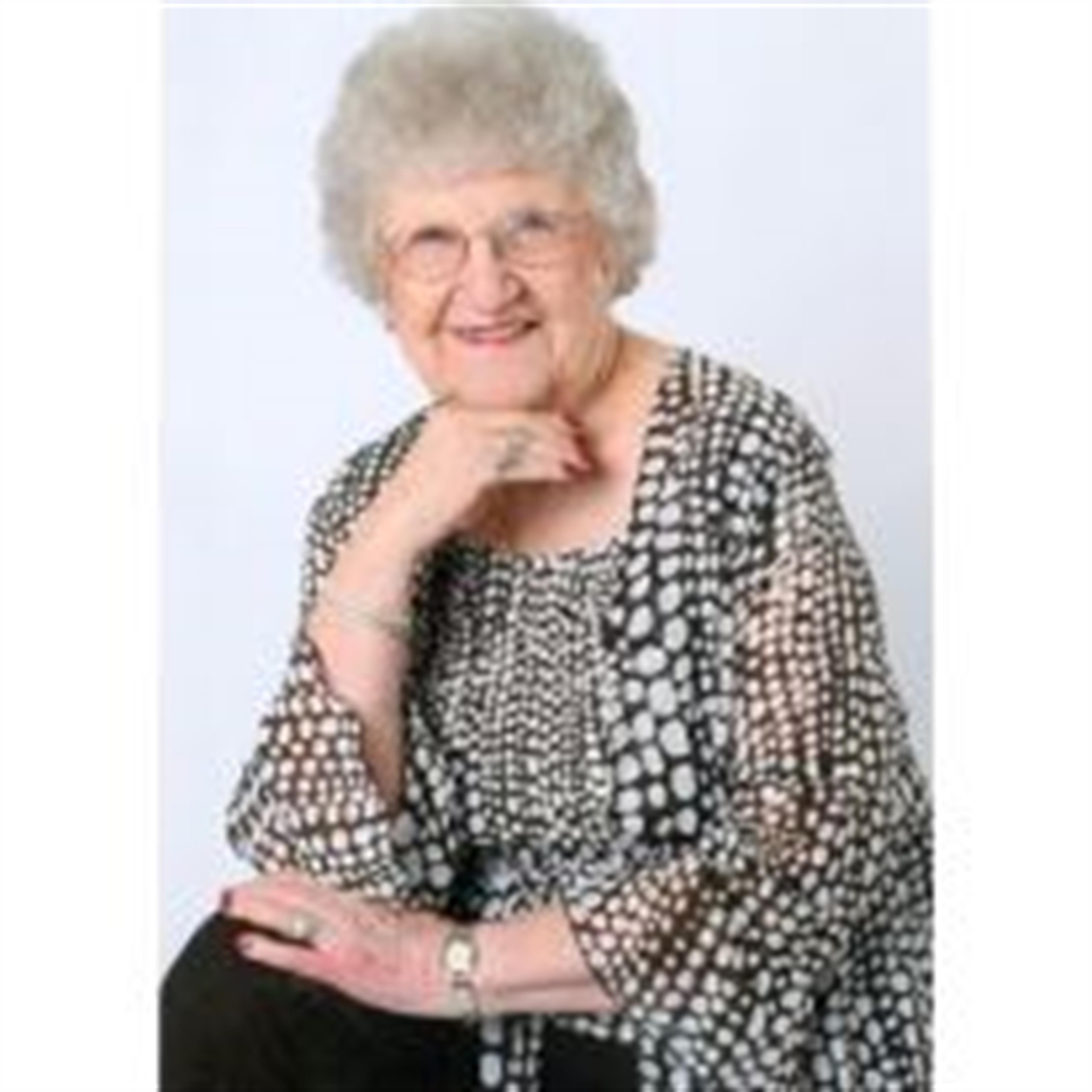 Edna Earle Carver