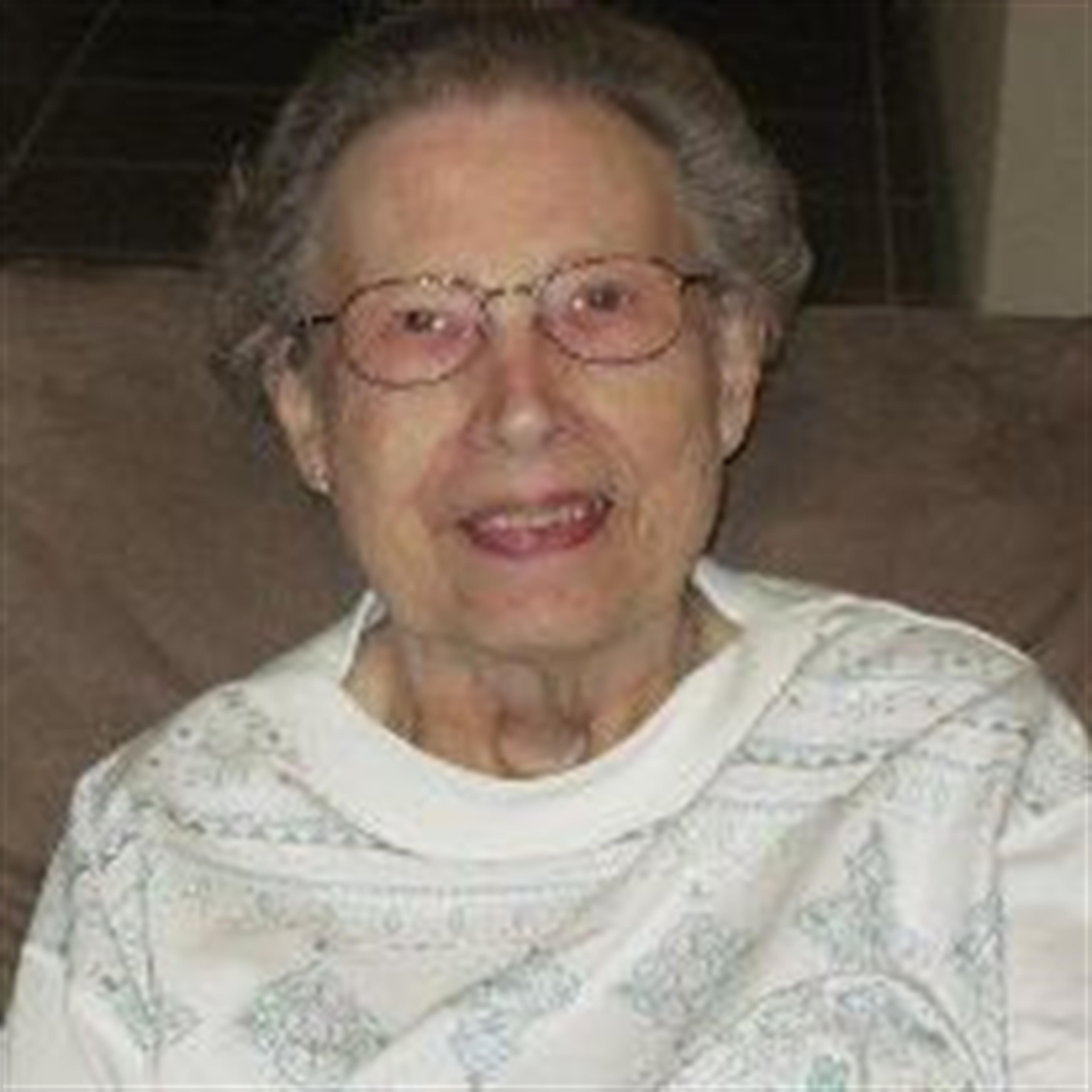 Elaine Evelyn Butchofsky