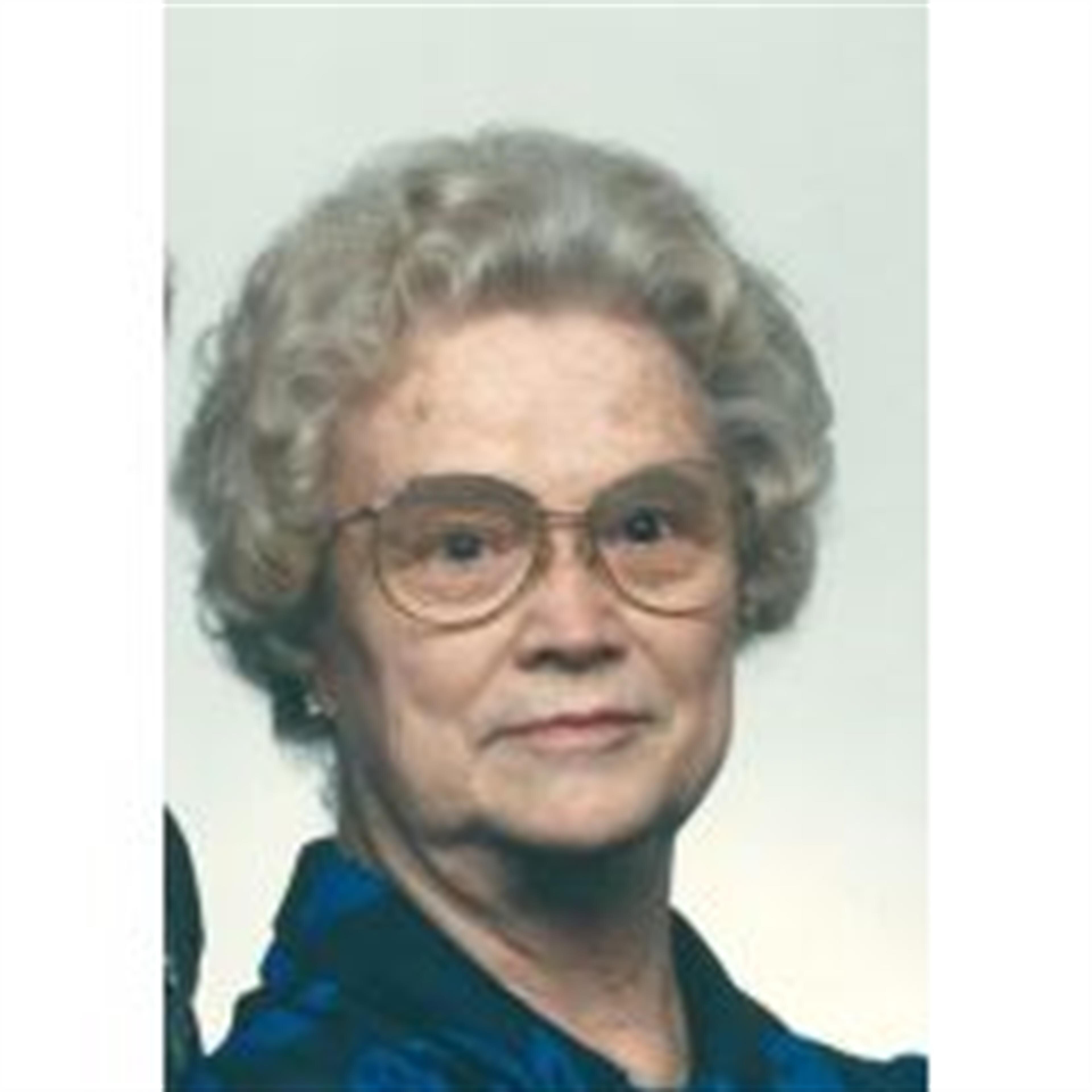 Myrtle Lee Davis