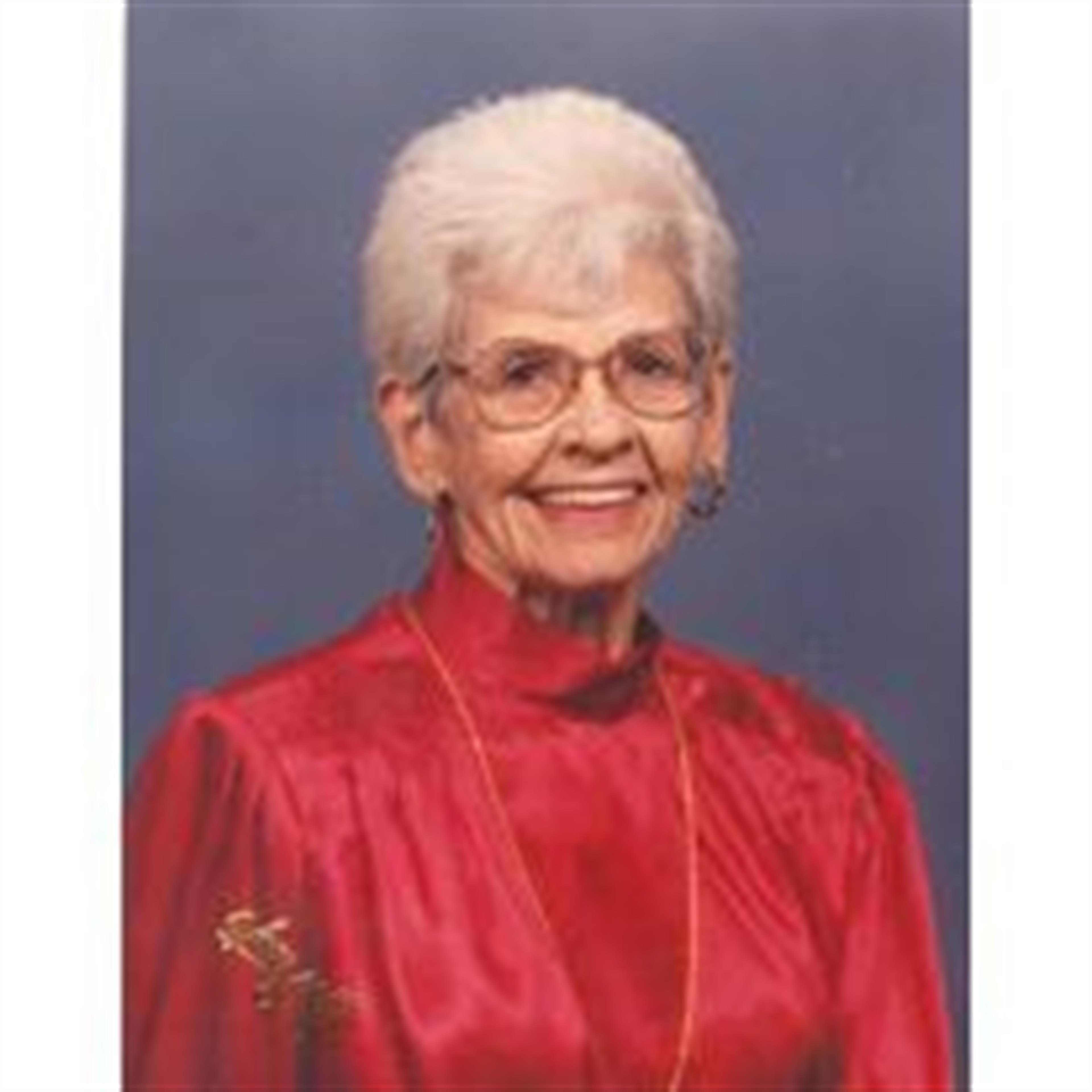 Lois Hiberd's obituary picture
