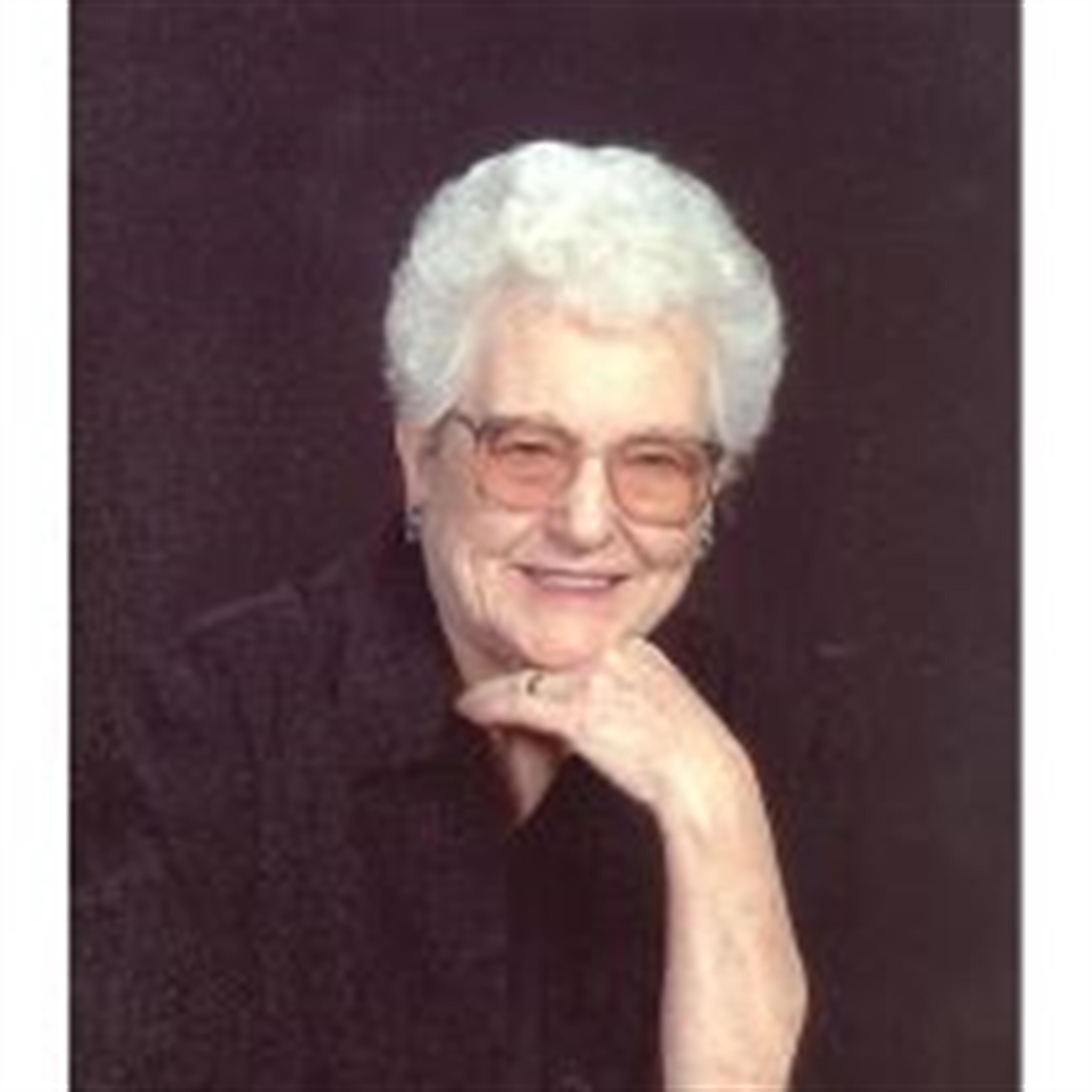 Linda G. Luna
