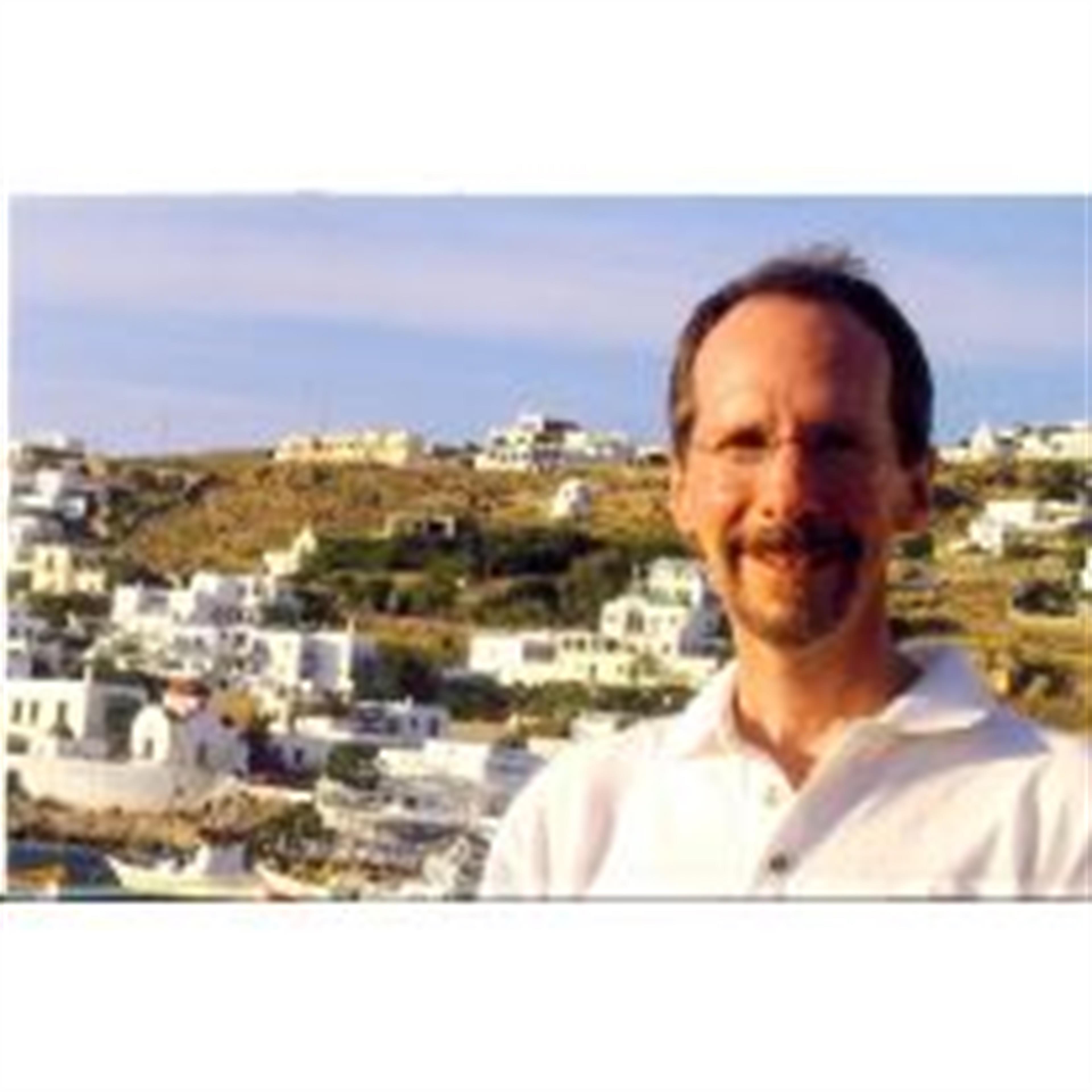 Patrick Glennon Dearie's obituary picture