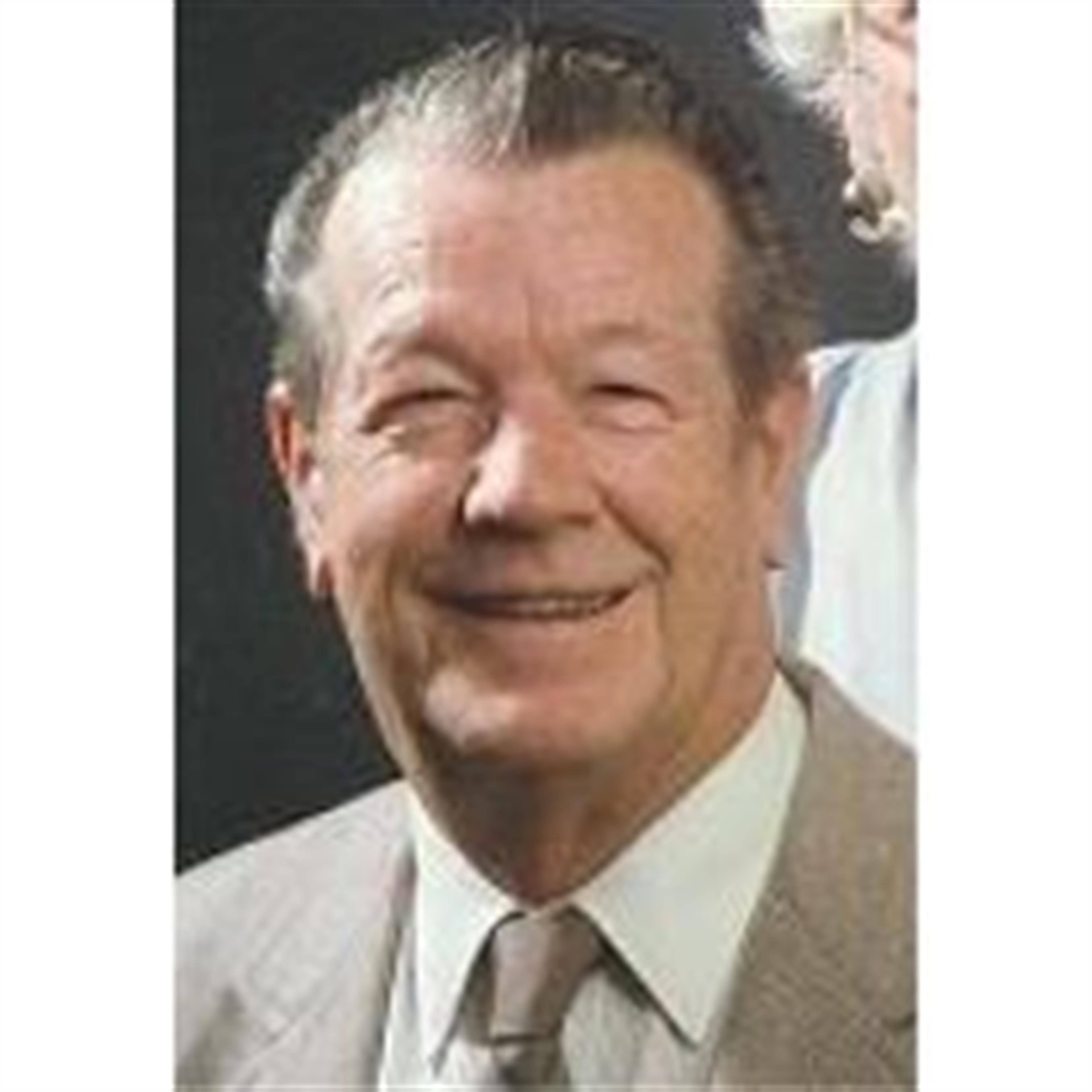 Mr. Lloyd Cameron Woody