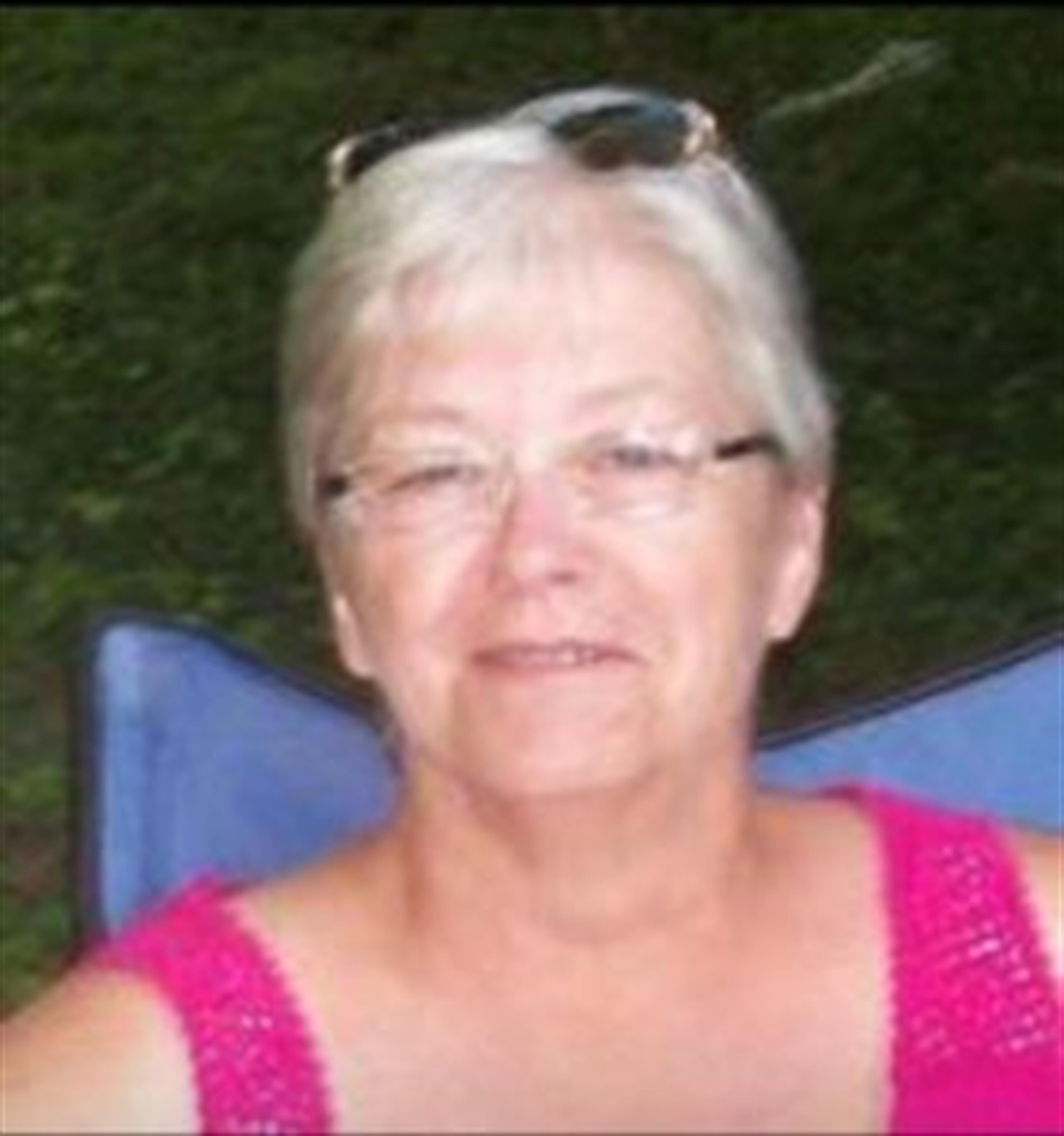 Nancy Holt