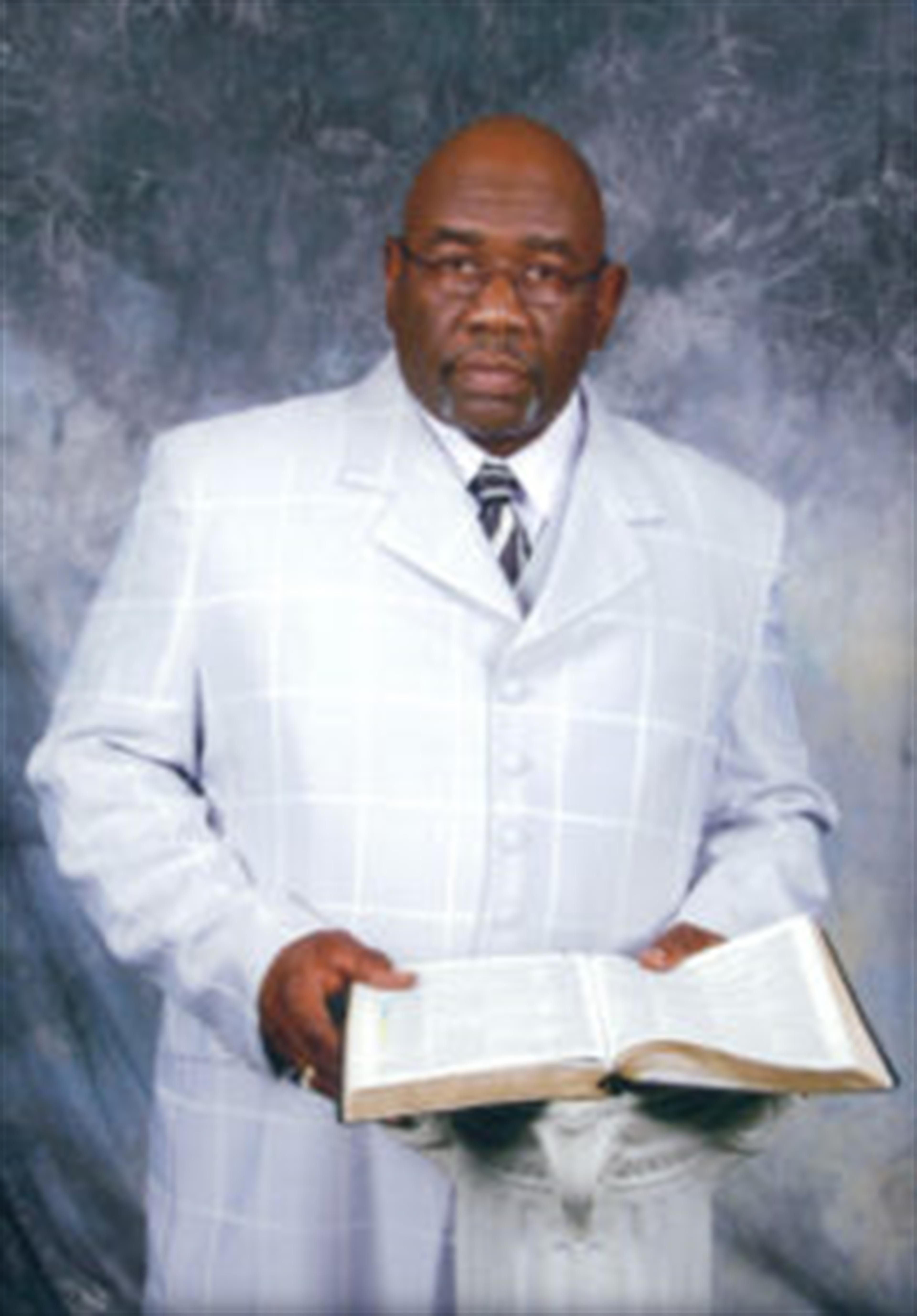 Rev. Ozell L. Banks