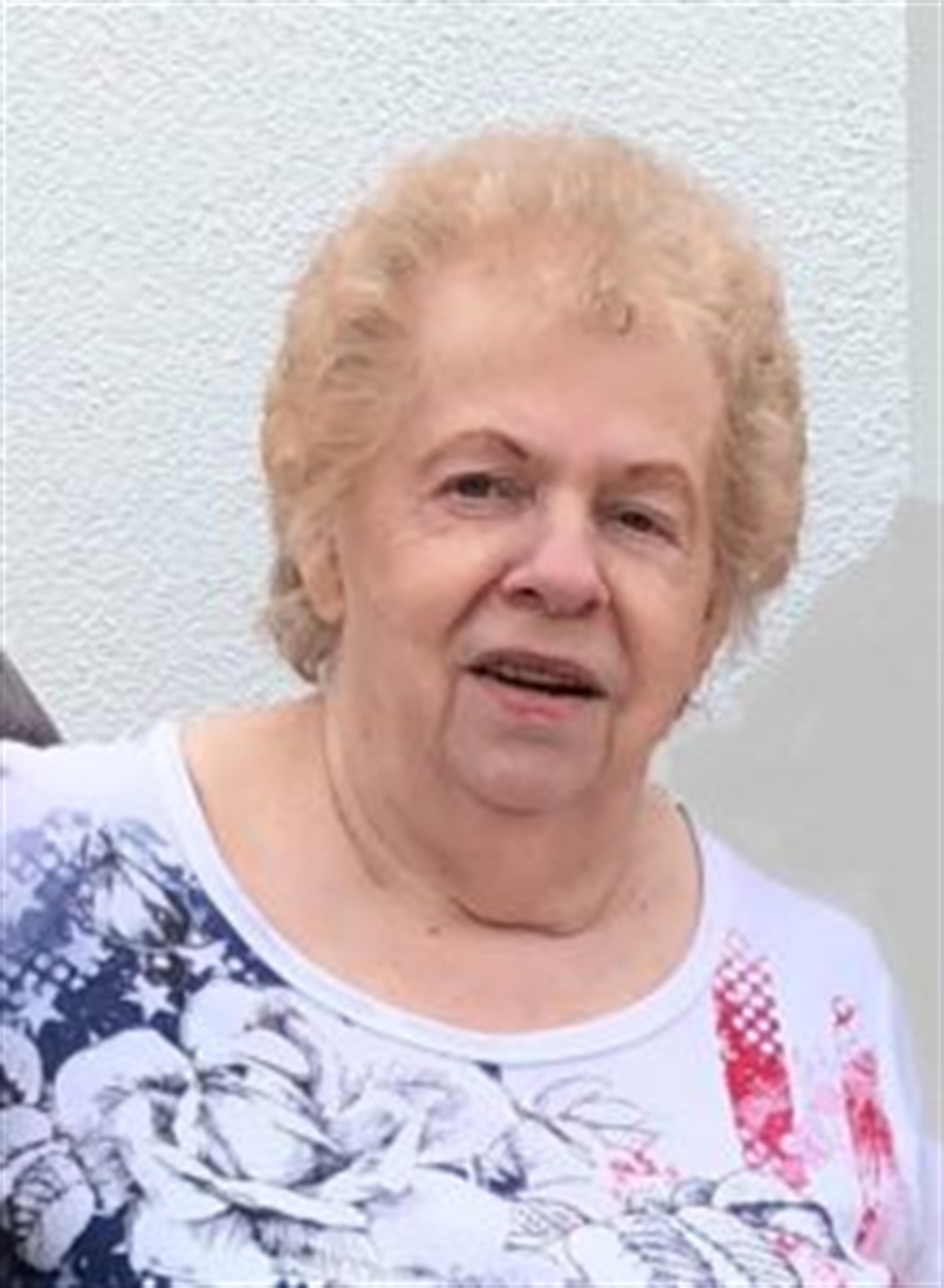 Loretta "Mae" Auten