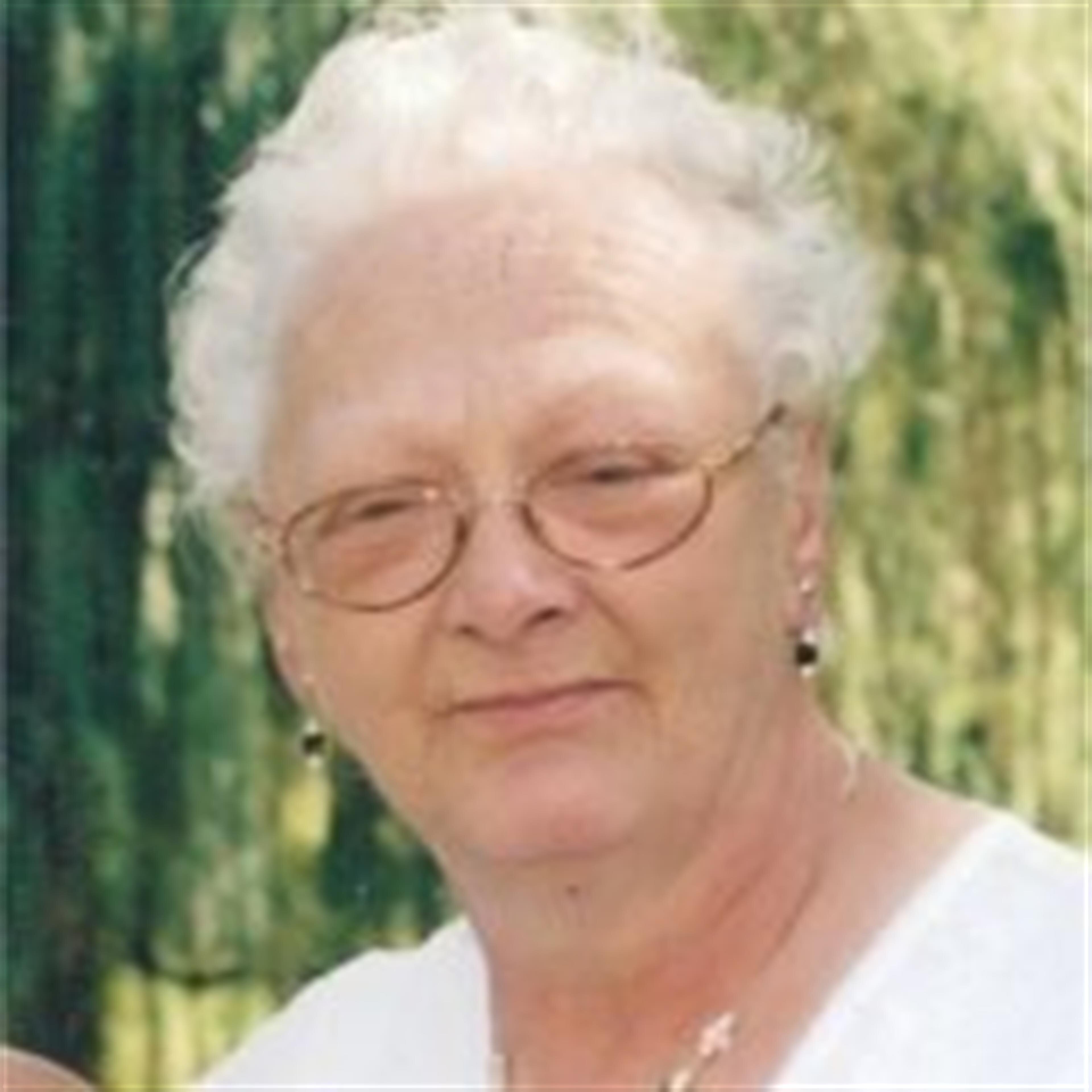 Bette Jeanne Curry