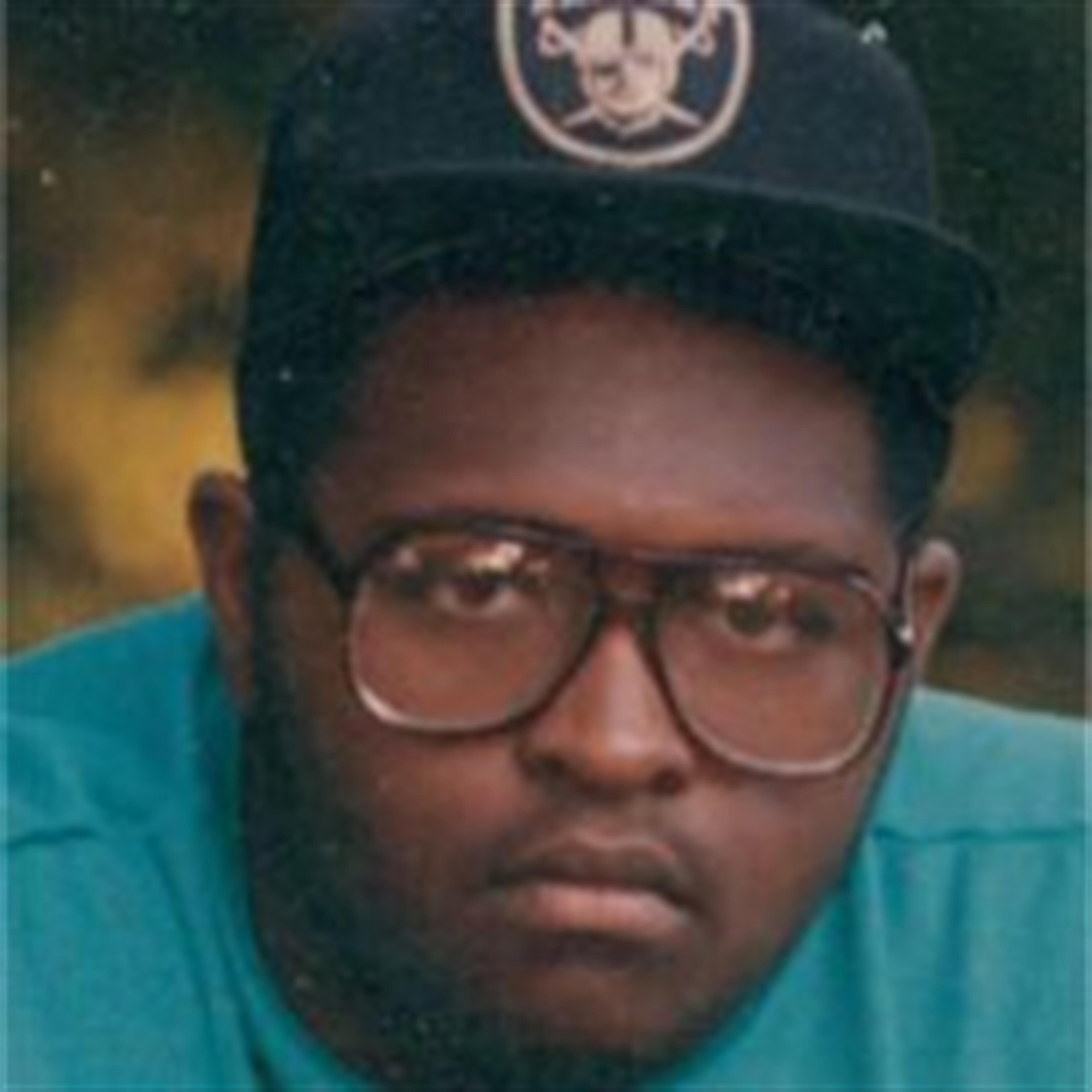 Tracey T. Snipes