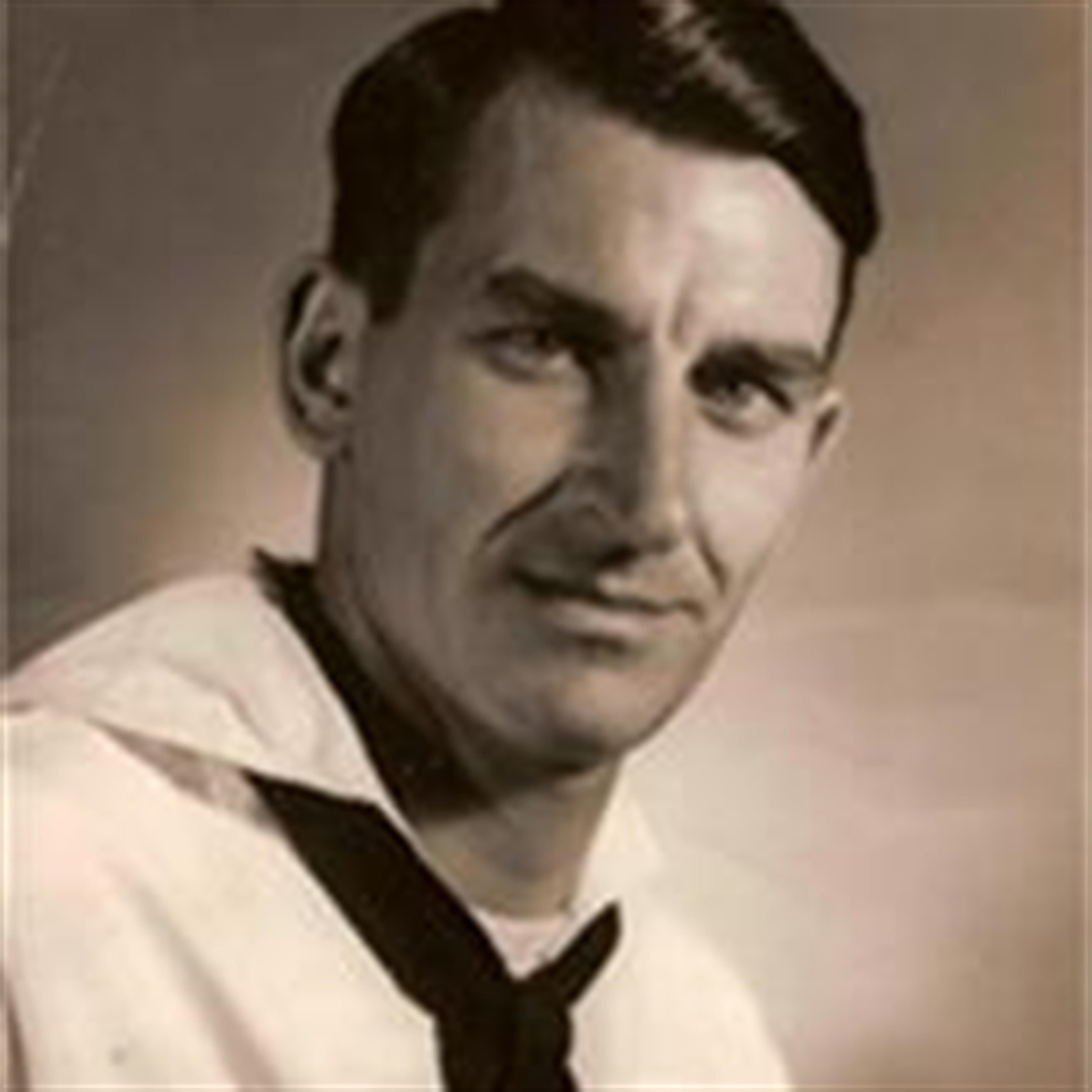 Raymond E. Pettit's obituary picture