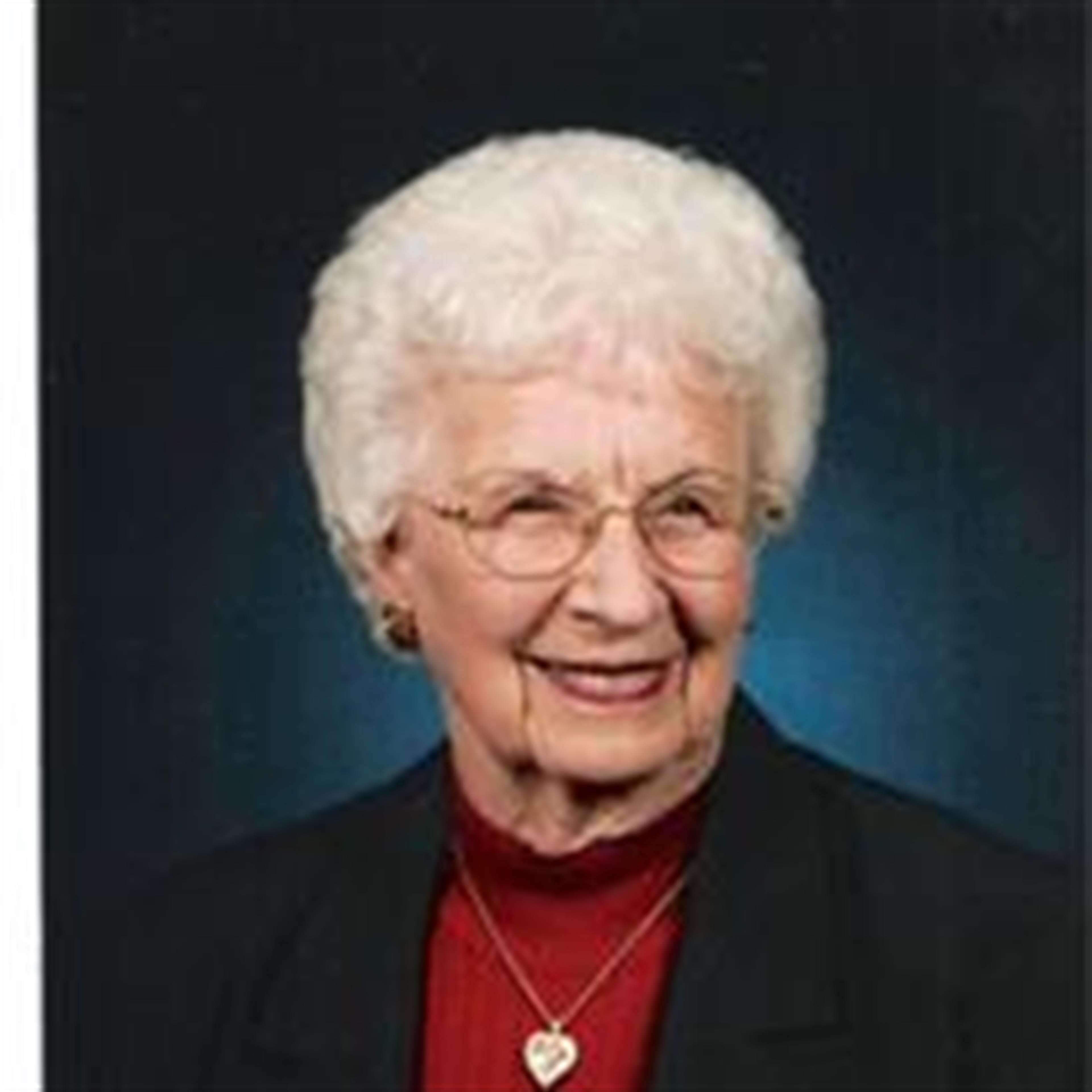 Lois  Kendall