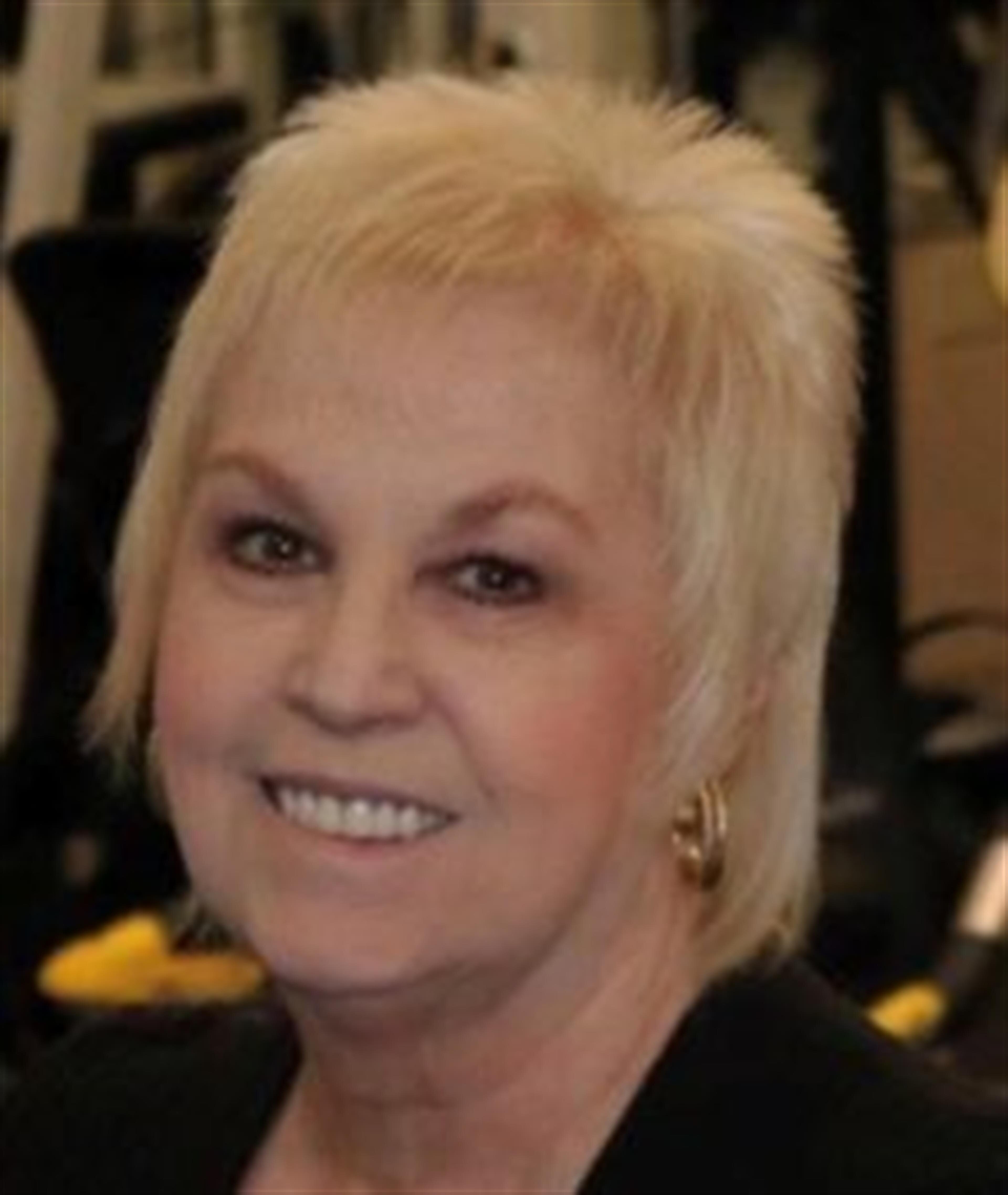 Lisa Carr