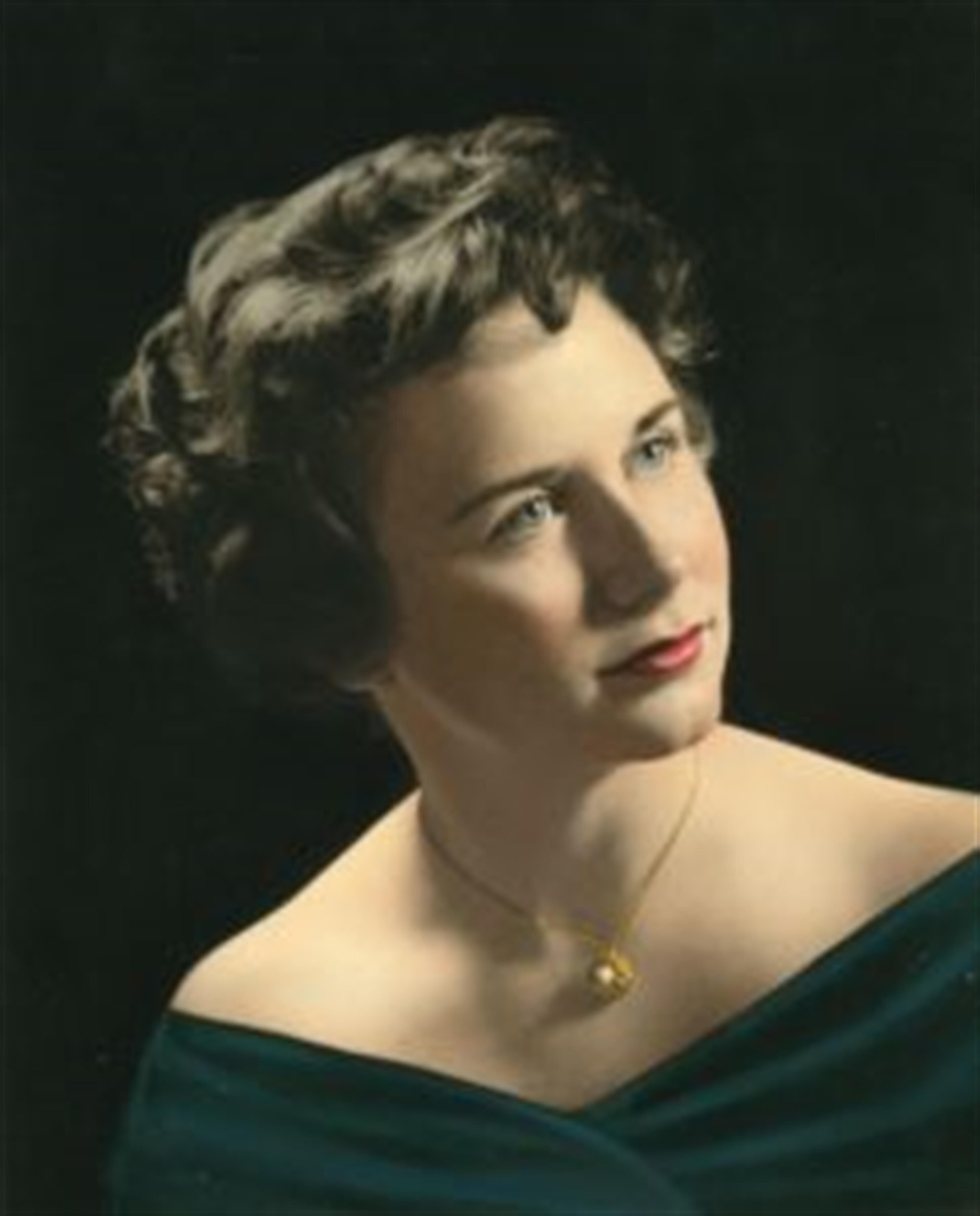 Linda Lou Logsdon
