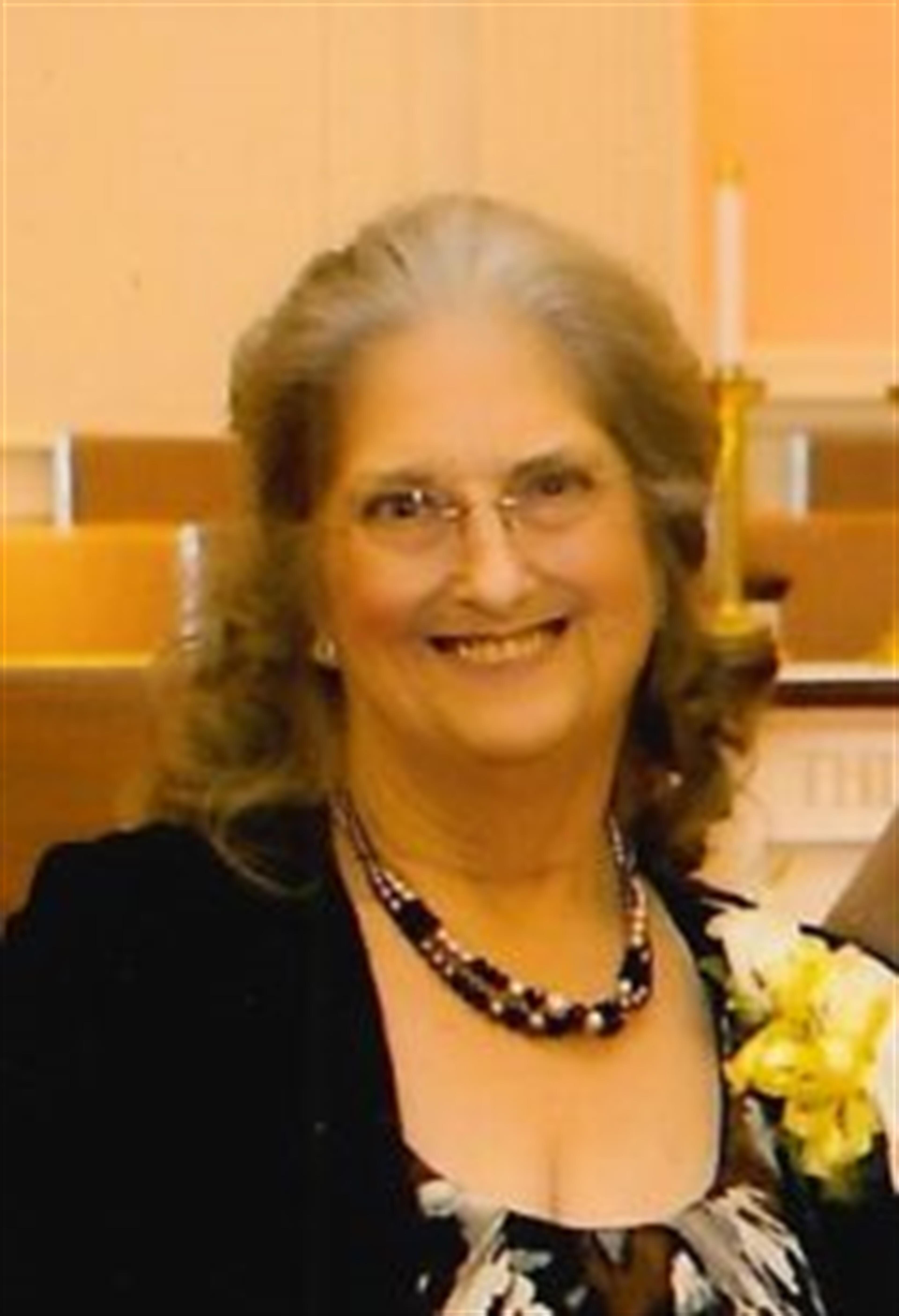 Twila Urbanek
