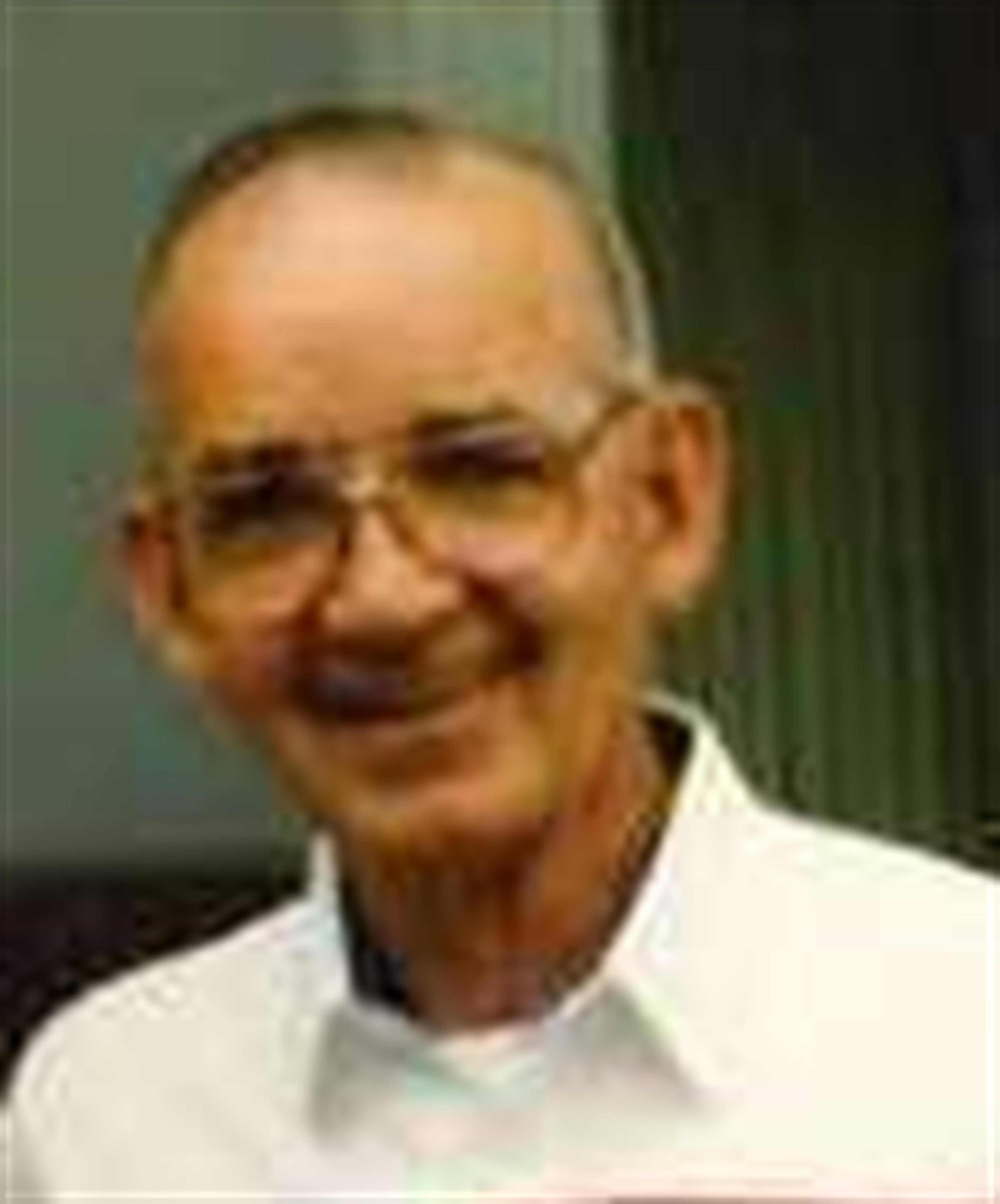 Frank "Tom"  Thomas Warren