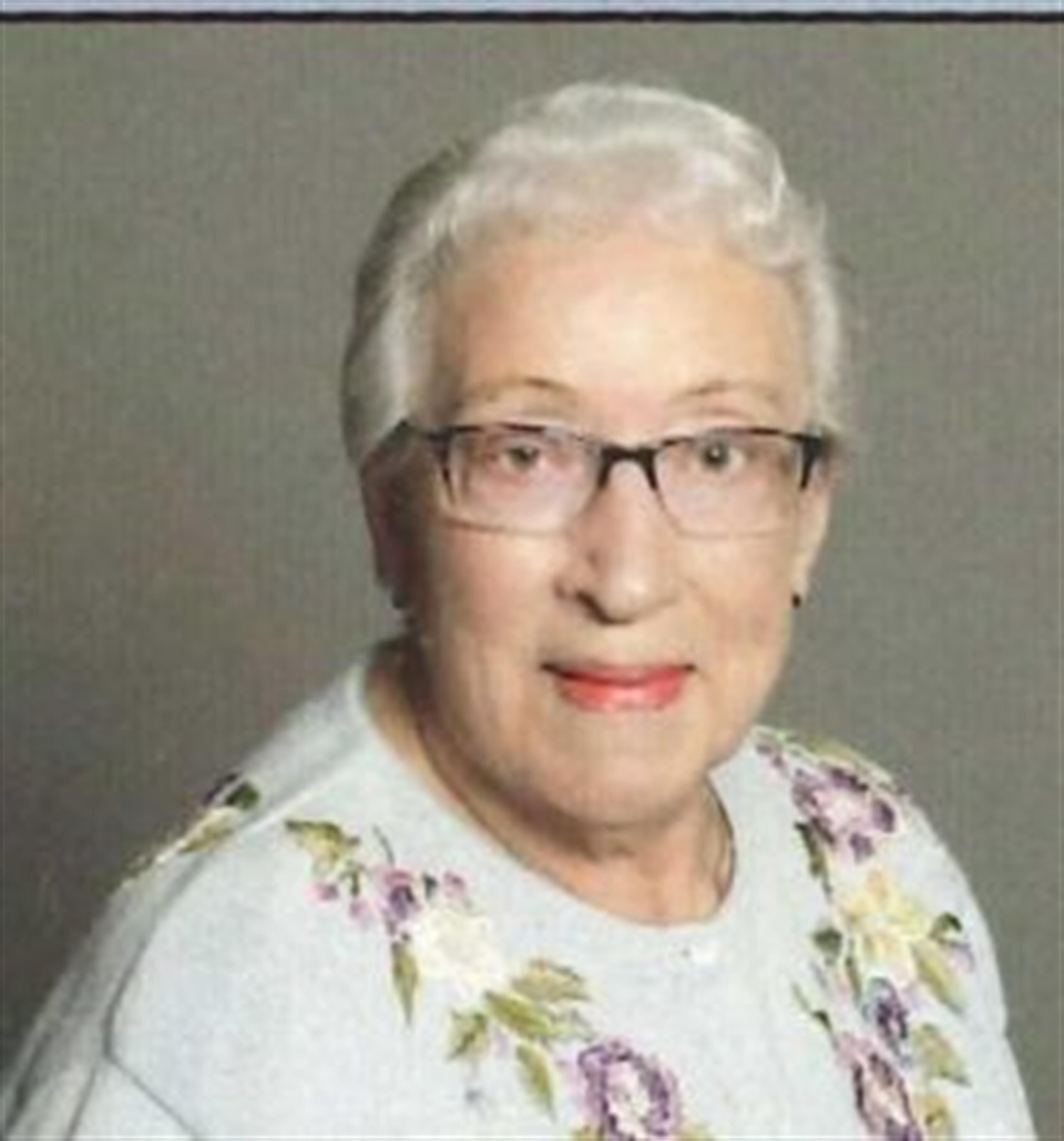 Mary Louise Kubena