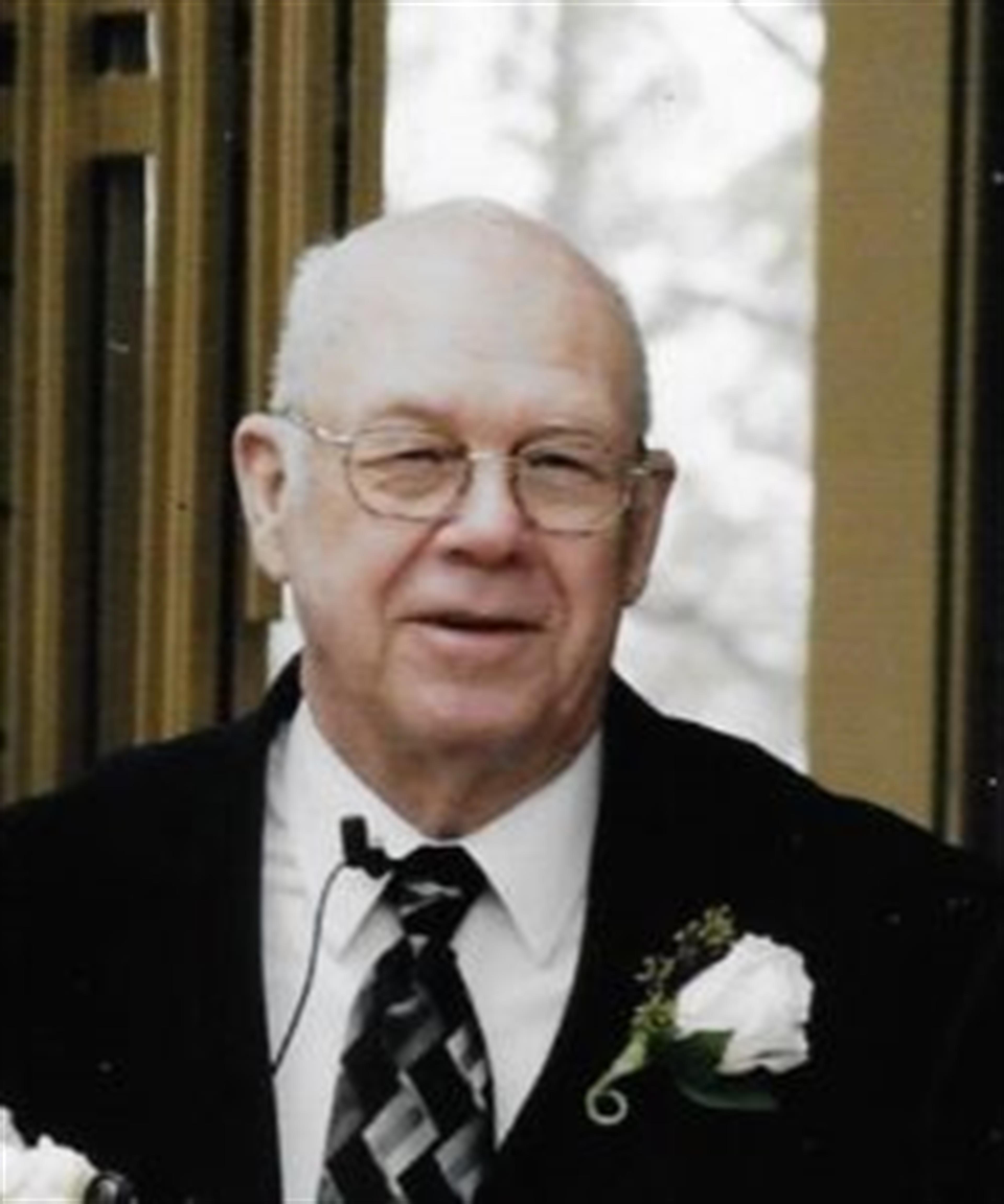 Arlie Earl Mooney