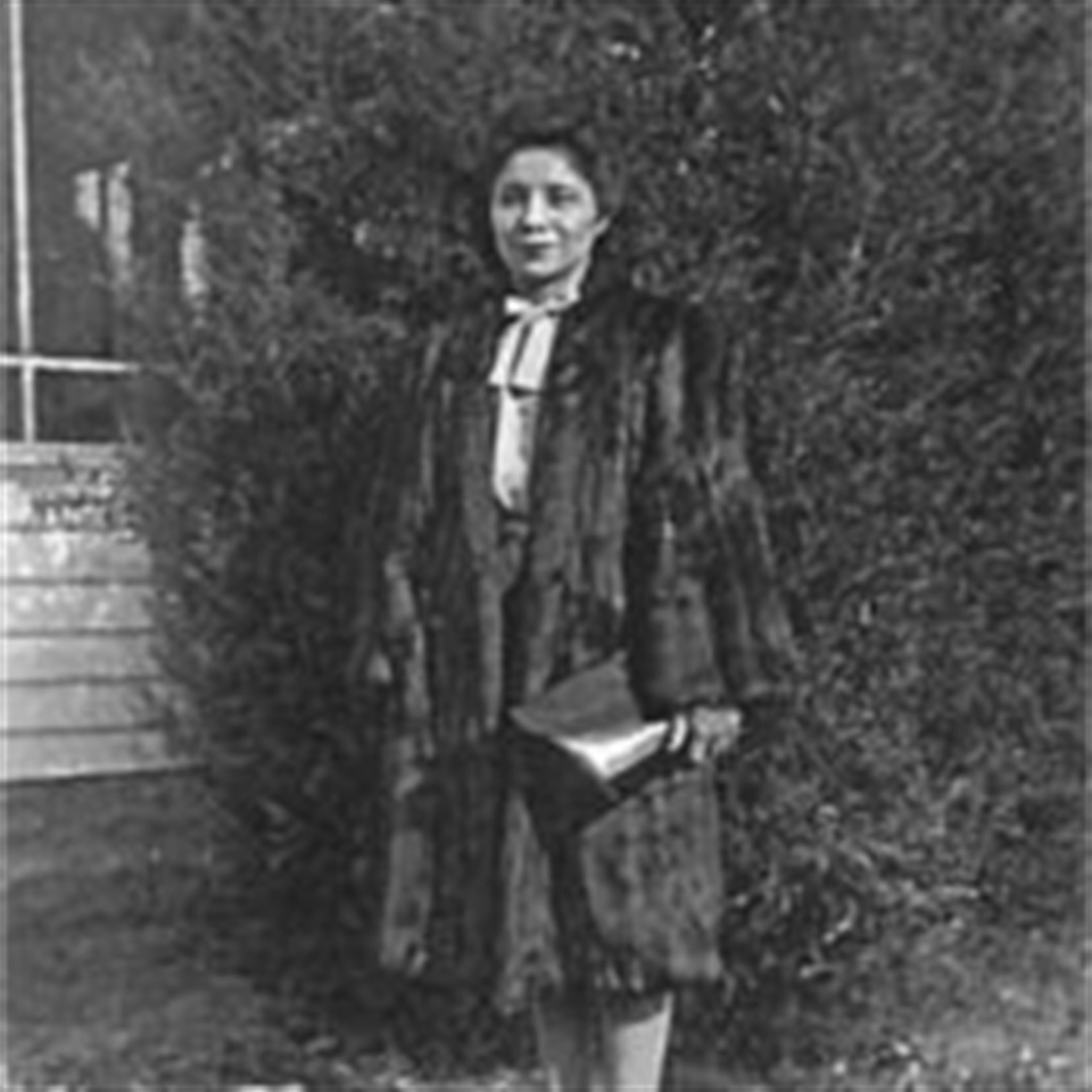 Gertrude Louise Caine