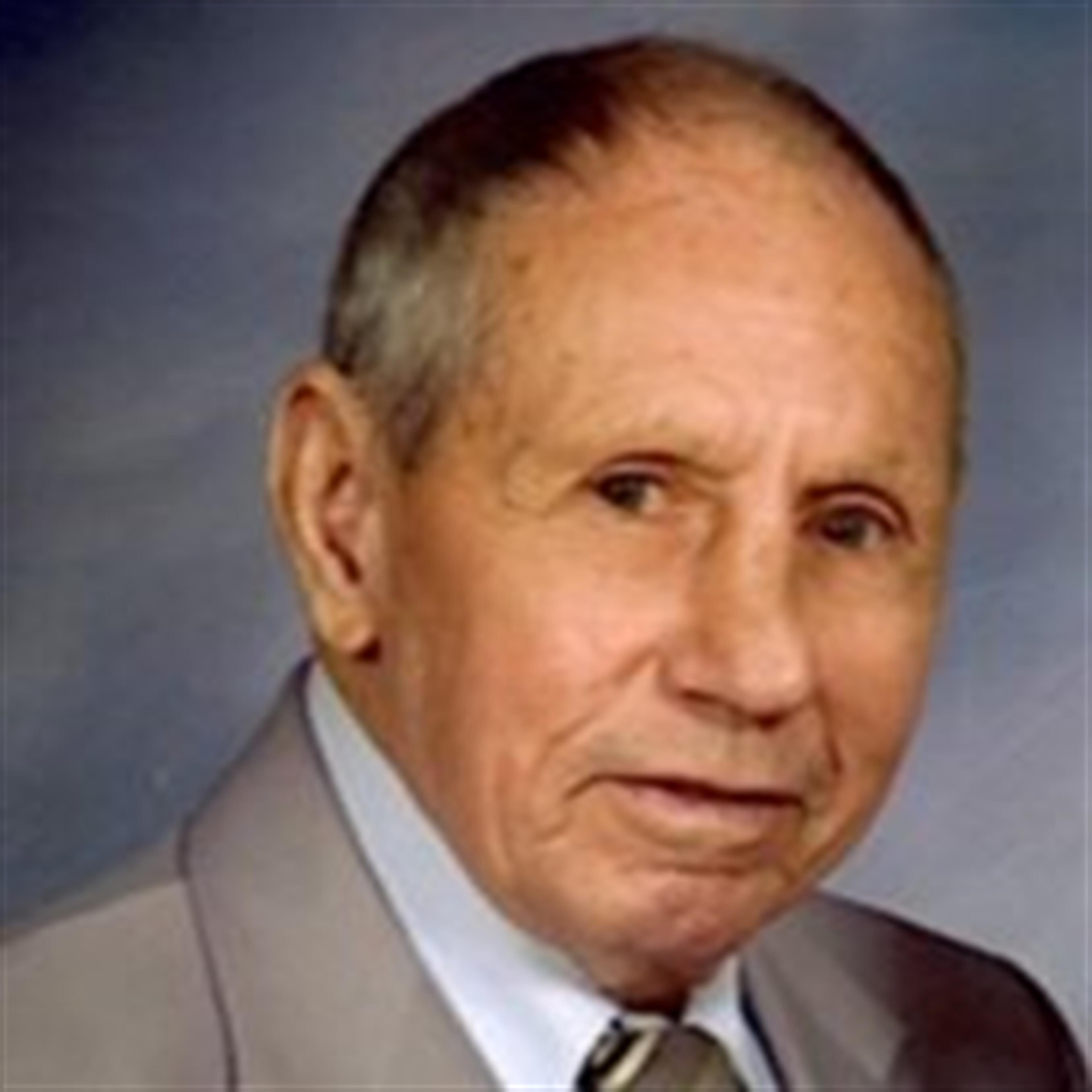 Kenneth  Ralph  Graves