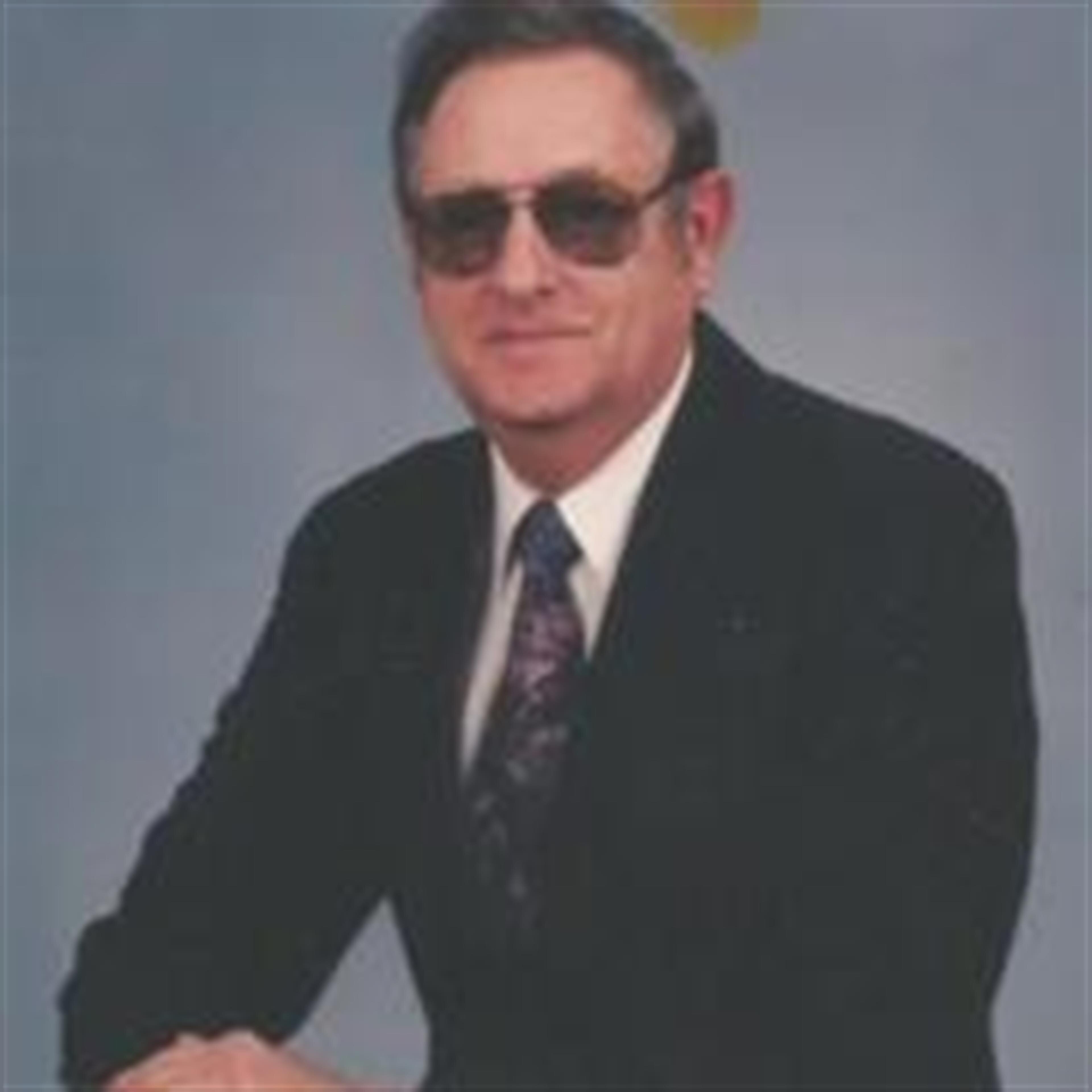 Bobby  Joe Plunkett