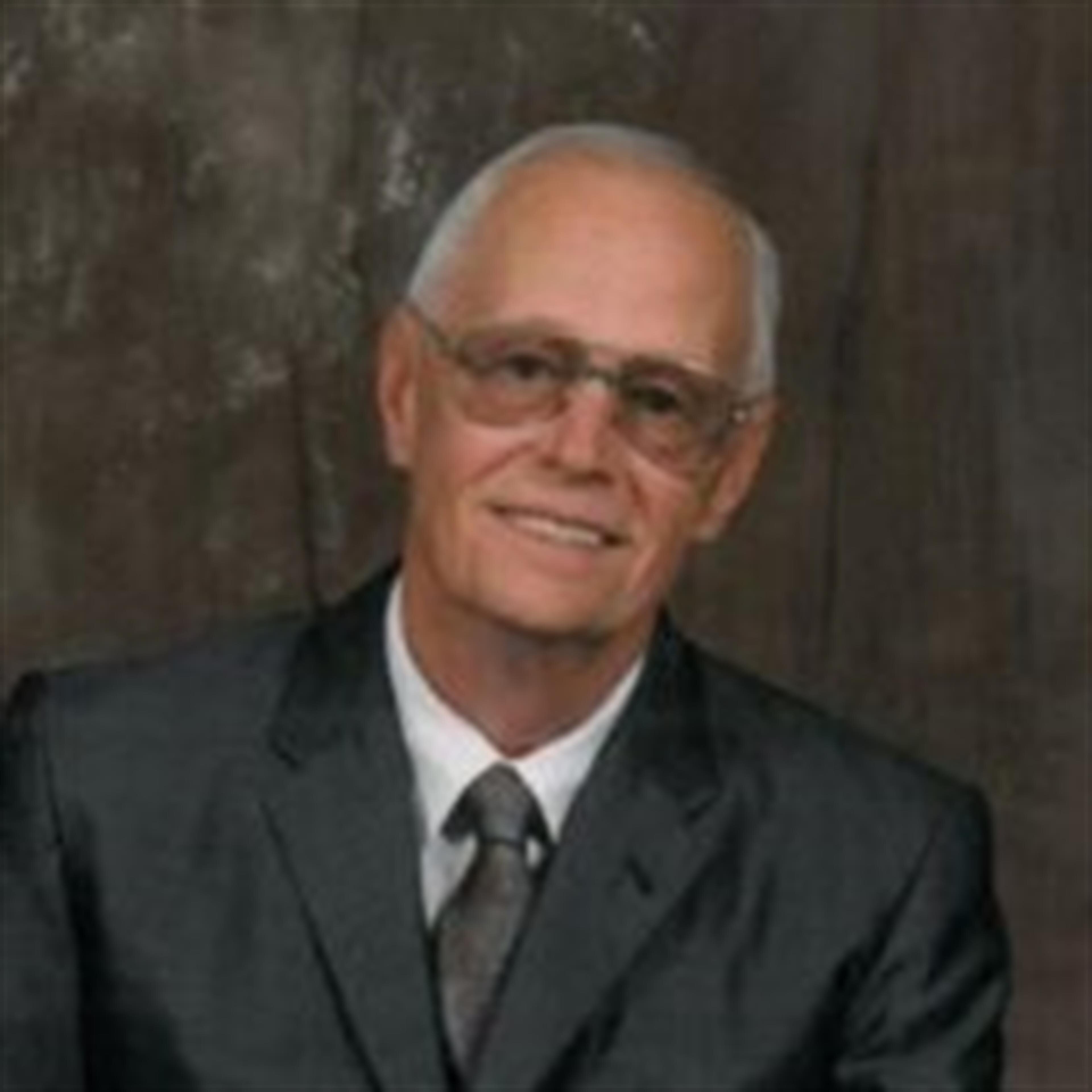 Dale Eugene Hollis