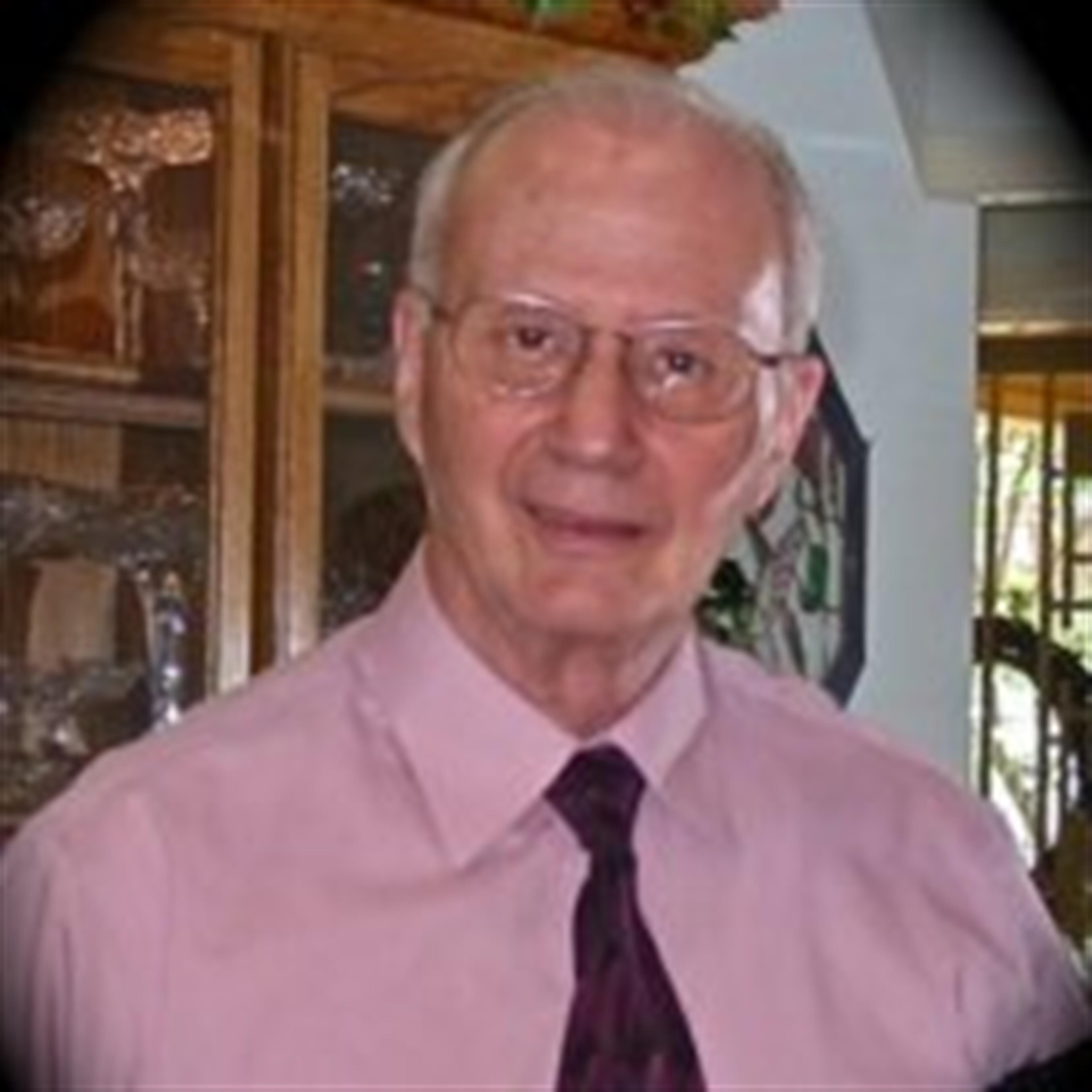 Albert "Lee" Huss