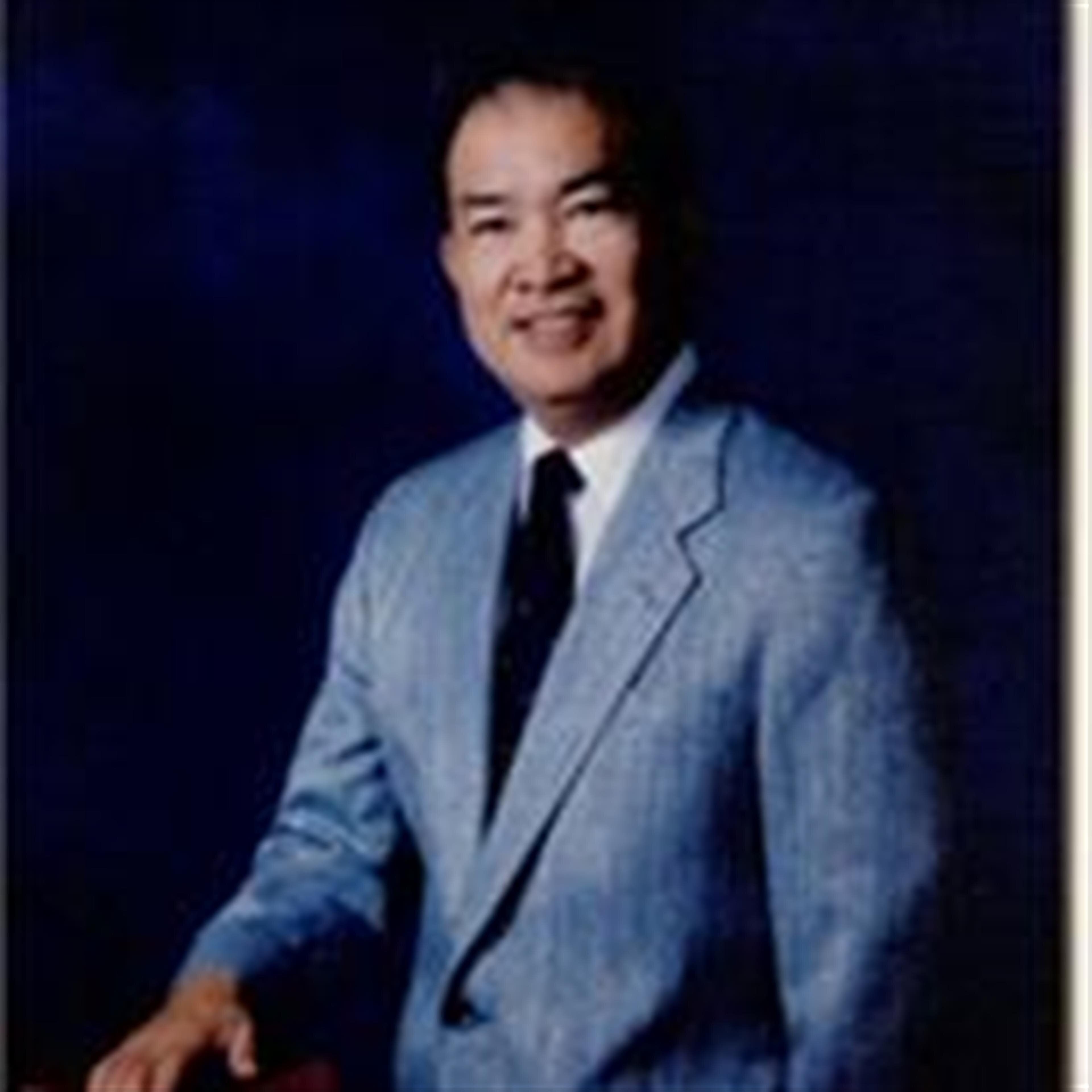 Dr. Manuel Soria