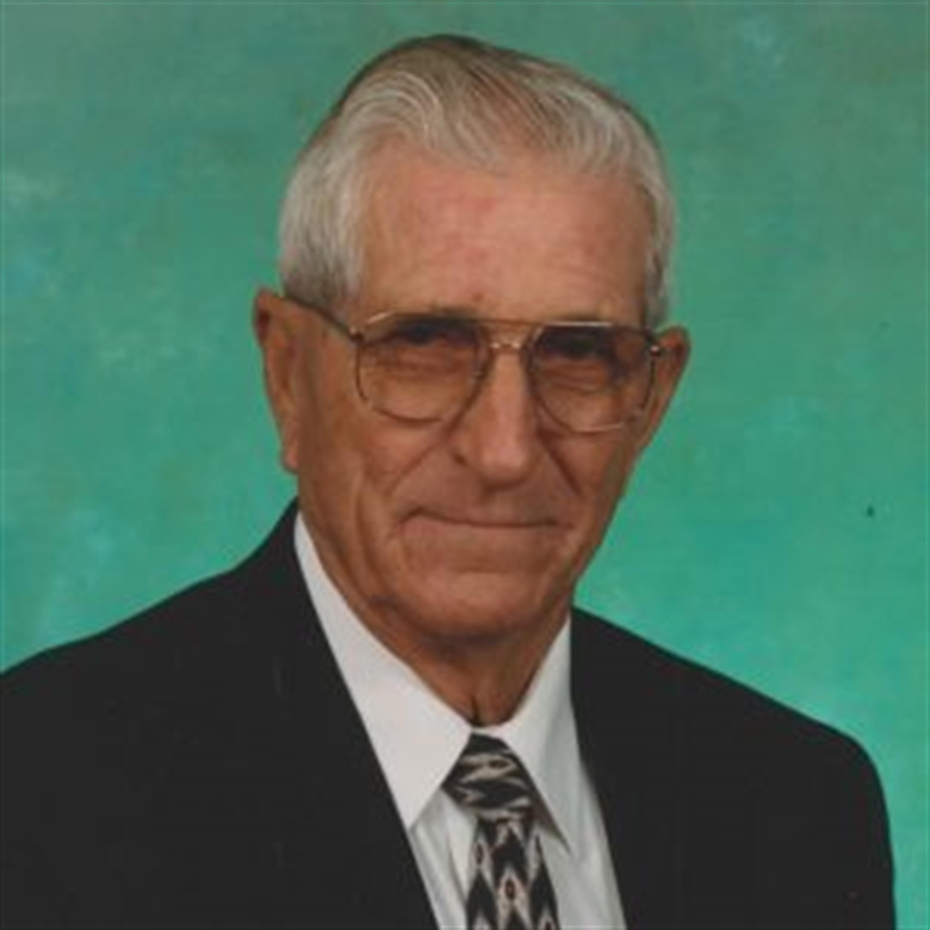 Roy Val "R. V." Cannon