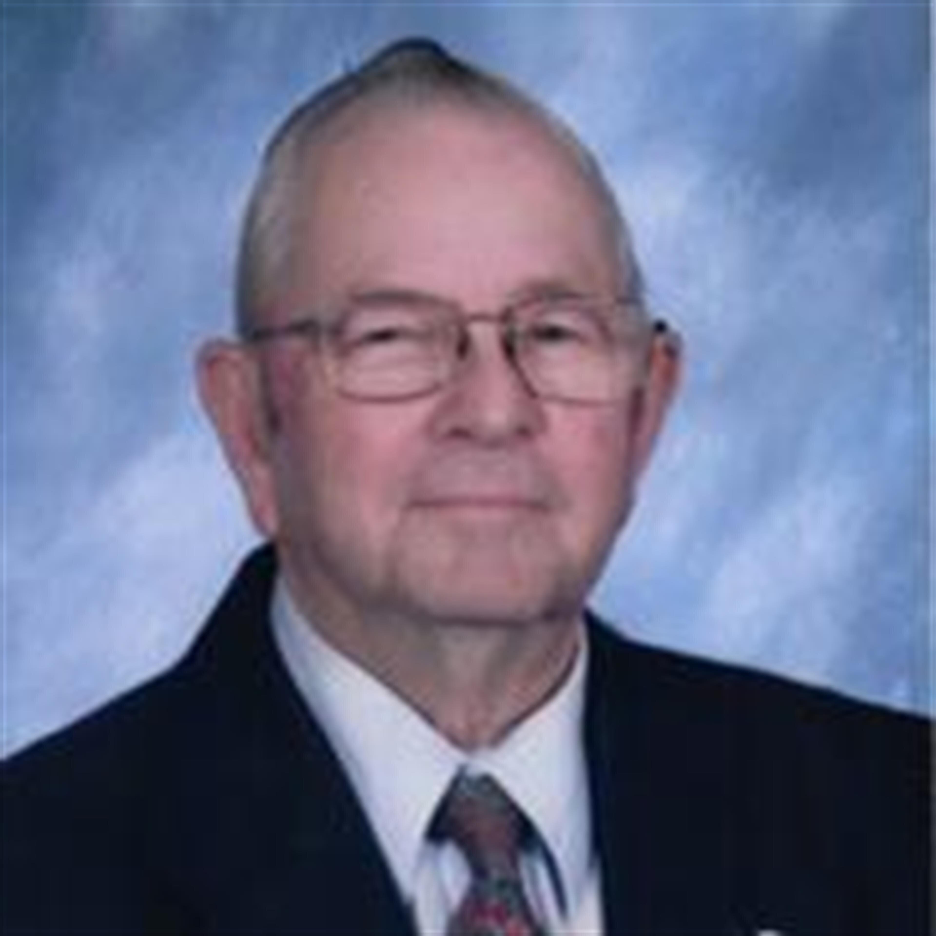 Robert  Allen White Sr.